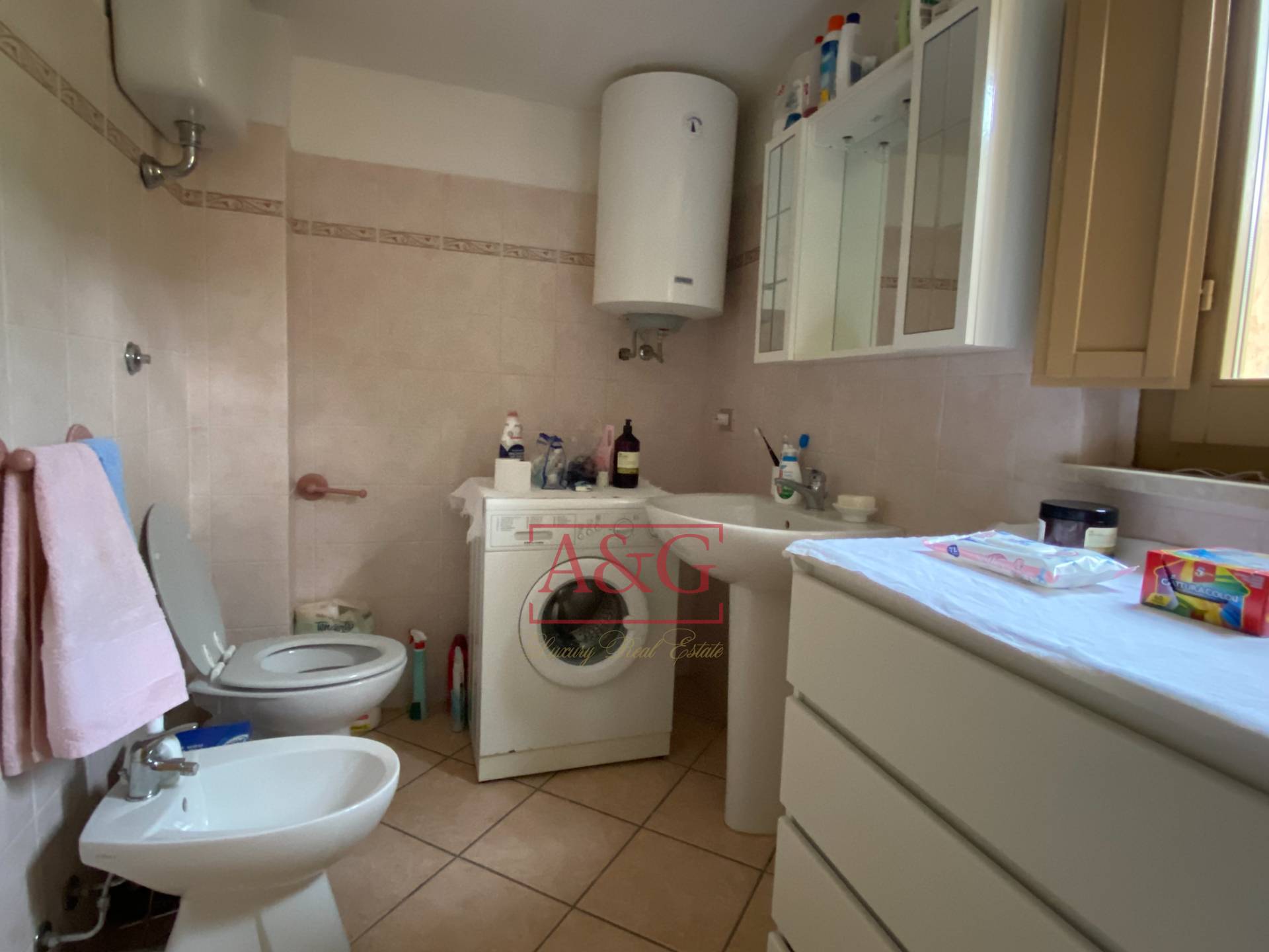 Immagine 16 di Casa indipendente in vendita  in Località Piano a Montegallo