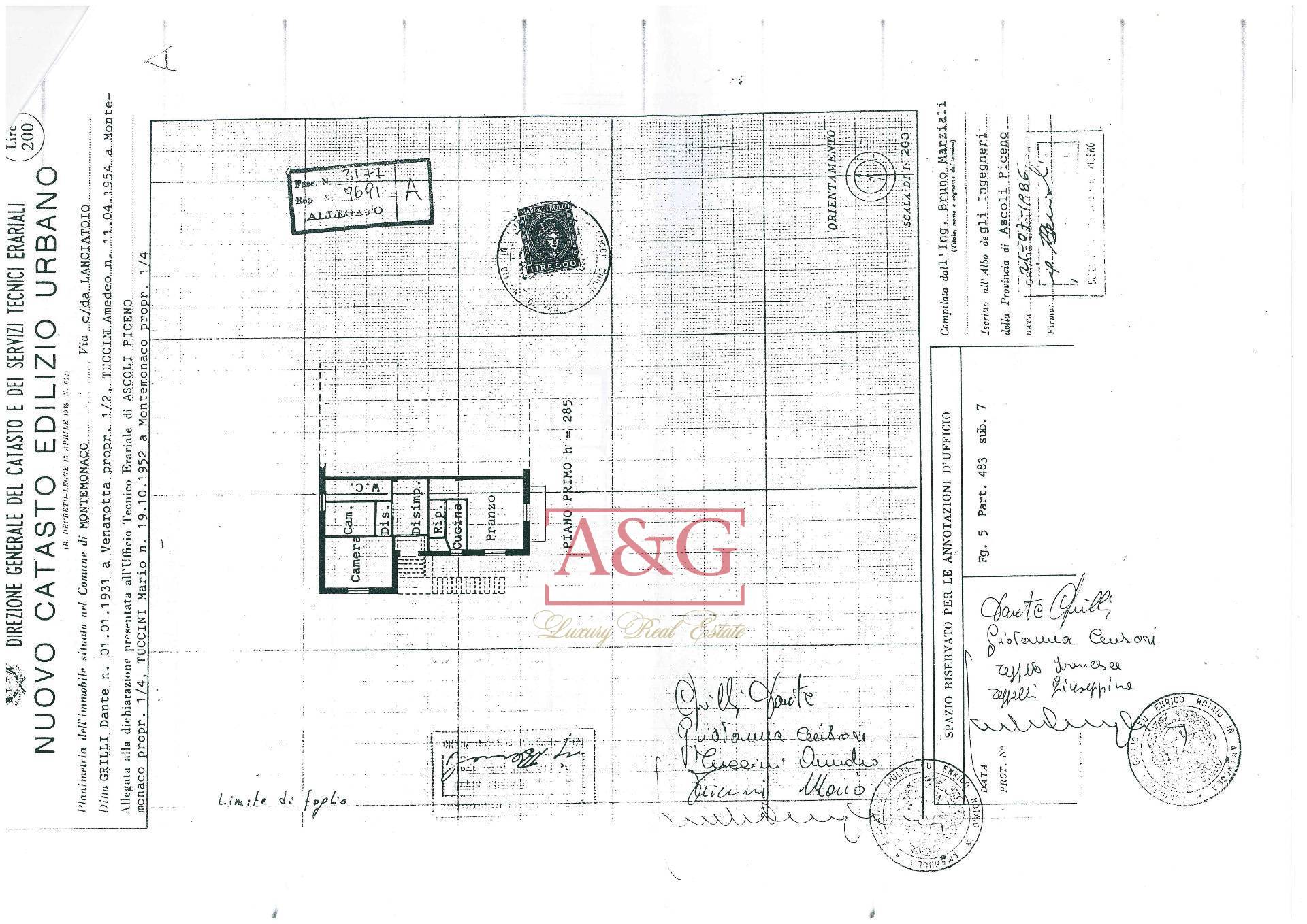 Immagine 27 di Appartamento in vendita  in Località Lanciatoio 12 a Montemonaco