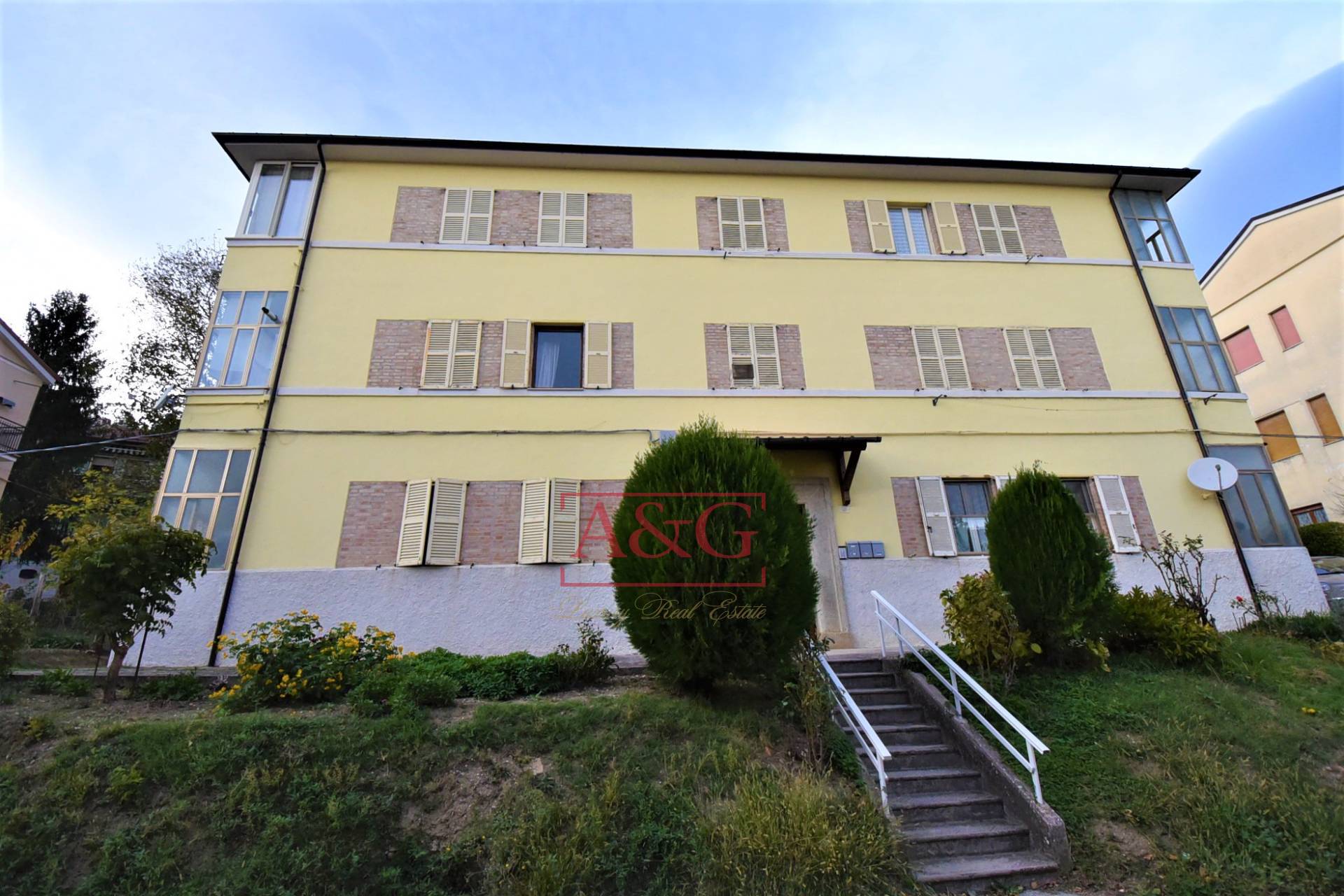 Immagine 14 di Appartamento in vendita  in Via Pignotto 6 a Amandola