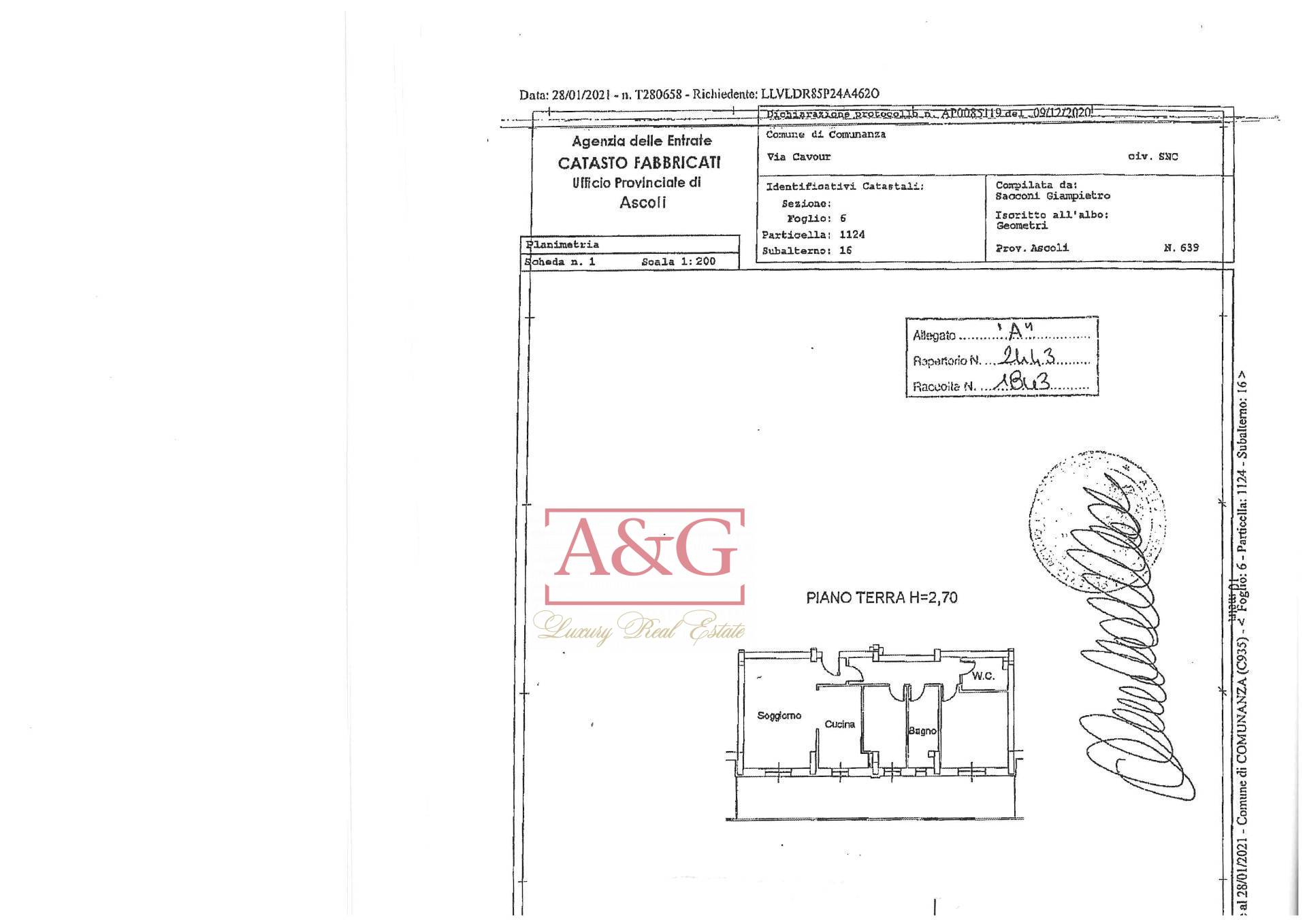 Immagine 42 di Appartamento in vendita  in Via Cavour a Comunanza