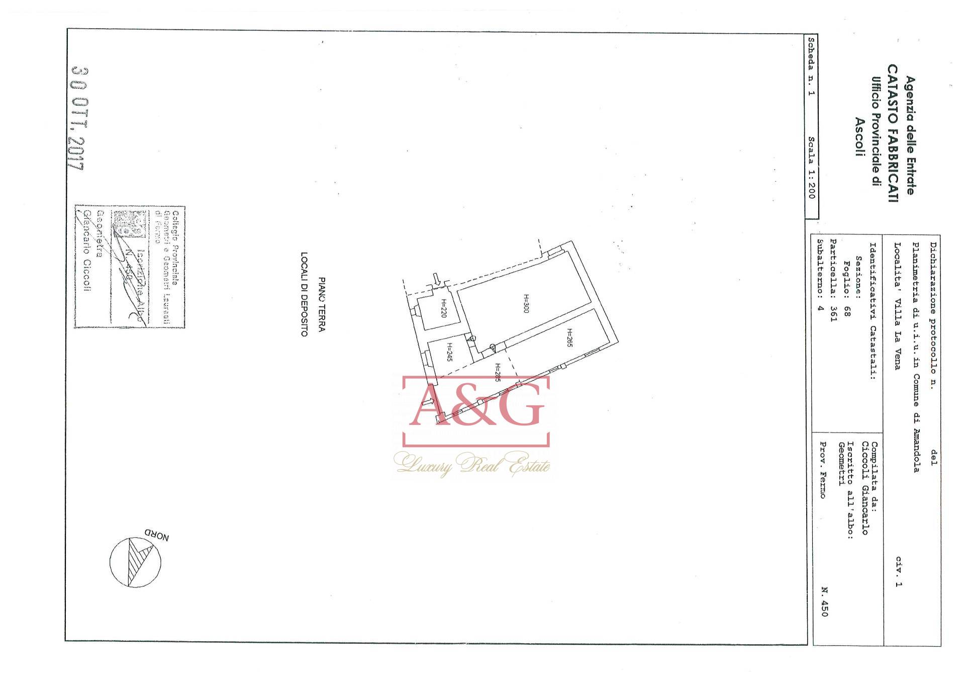 Immagine 37 di Rustico / casale in vendita  in amandola a Amandola