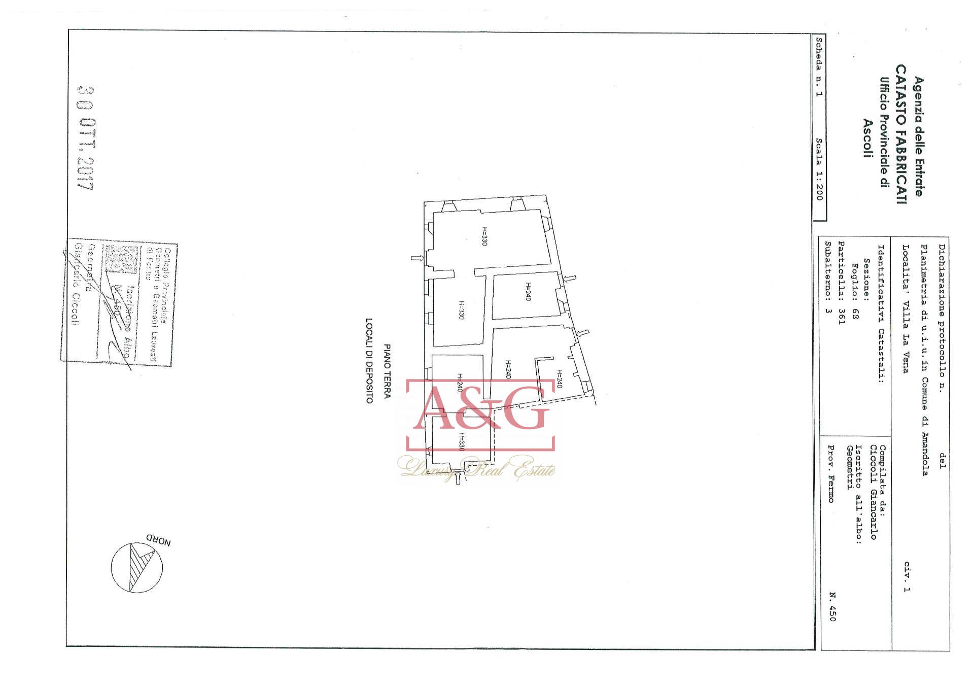 Immagine 38 di Rustico / casale in vendita  in amandola a Amandola