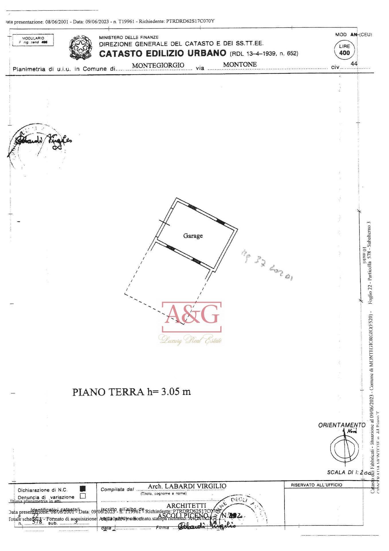 Immagine 61 di Casa semindipendente in vendita  in Contrada Montone 44 a Montegiorgio