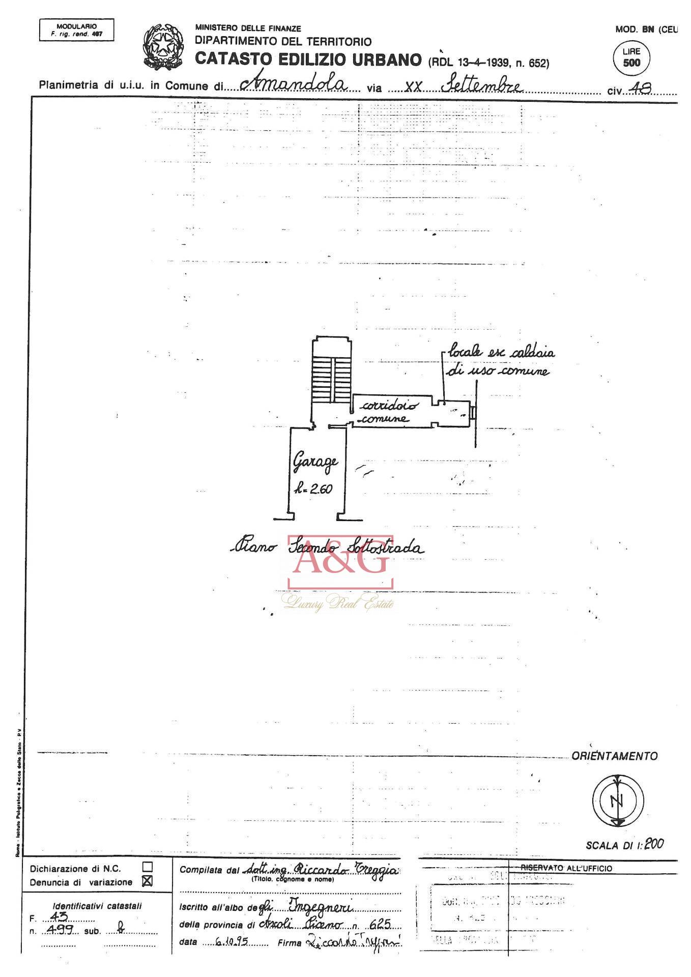 Immagine 38 di Appartamento in vendita  in Via XX Settembre 48 a Amandola