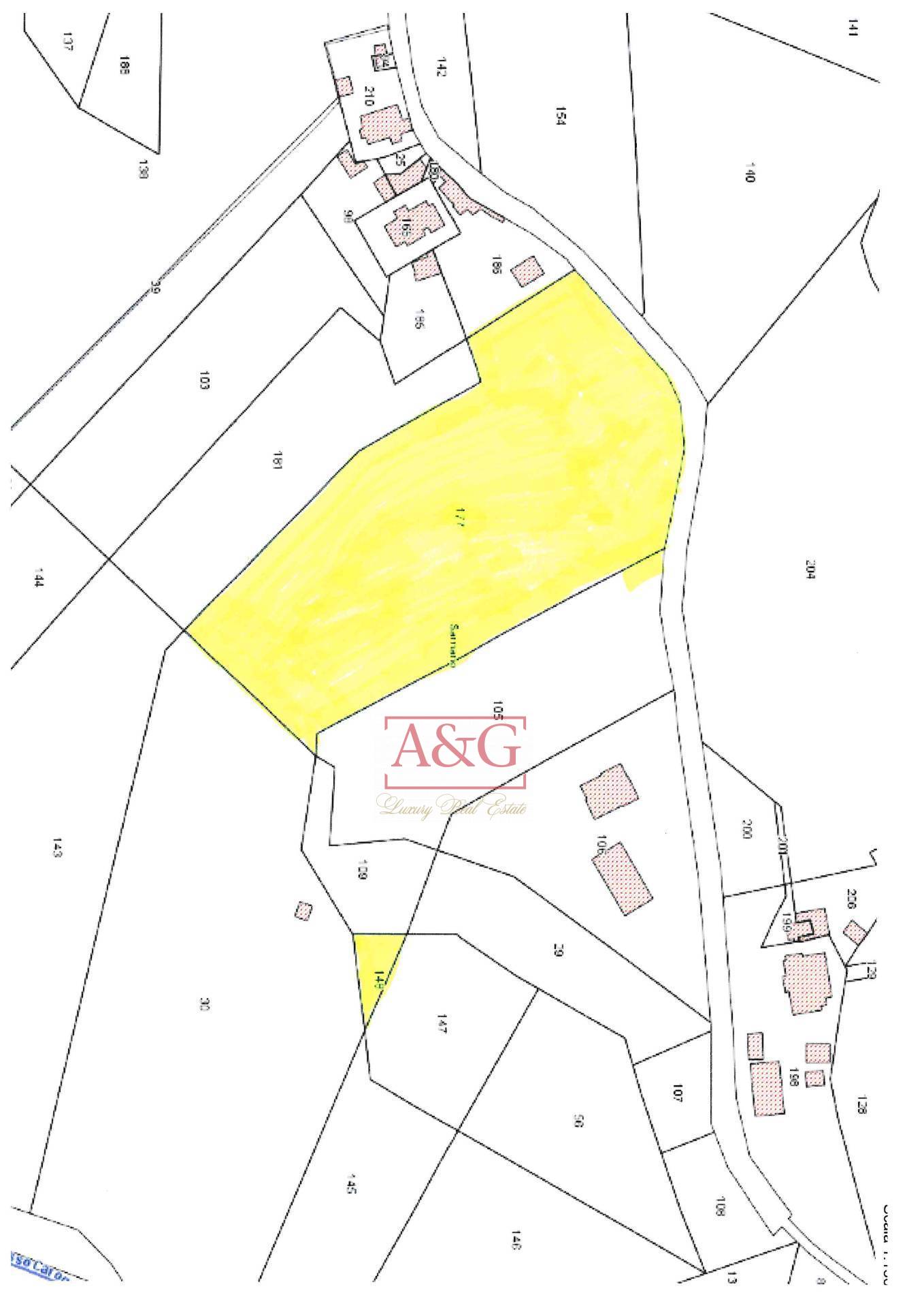 Immagine 7 di Terreno agricolo in vendita  in Contrada Schito a Sarnano