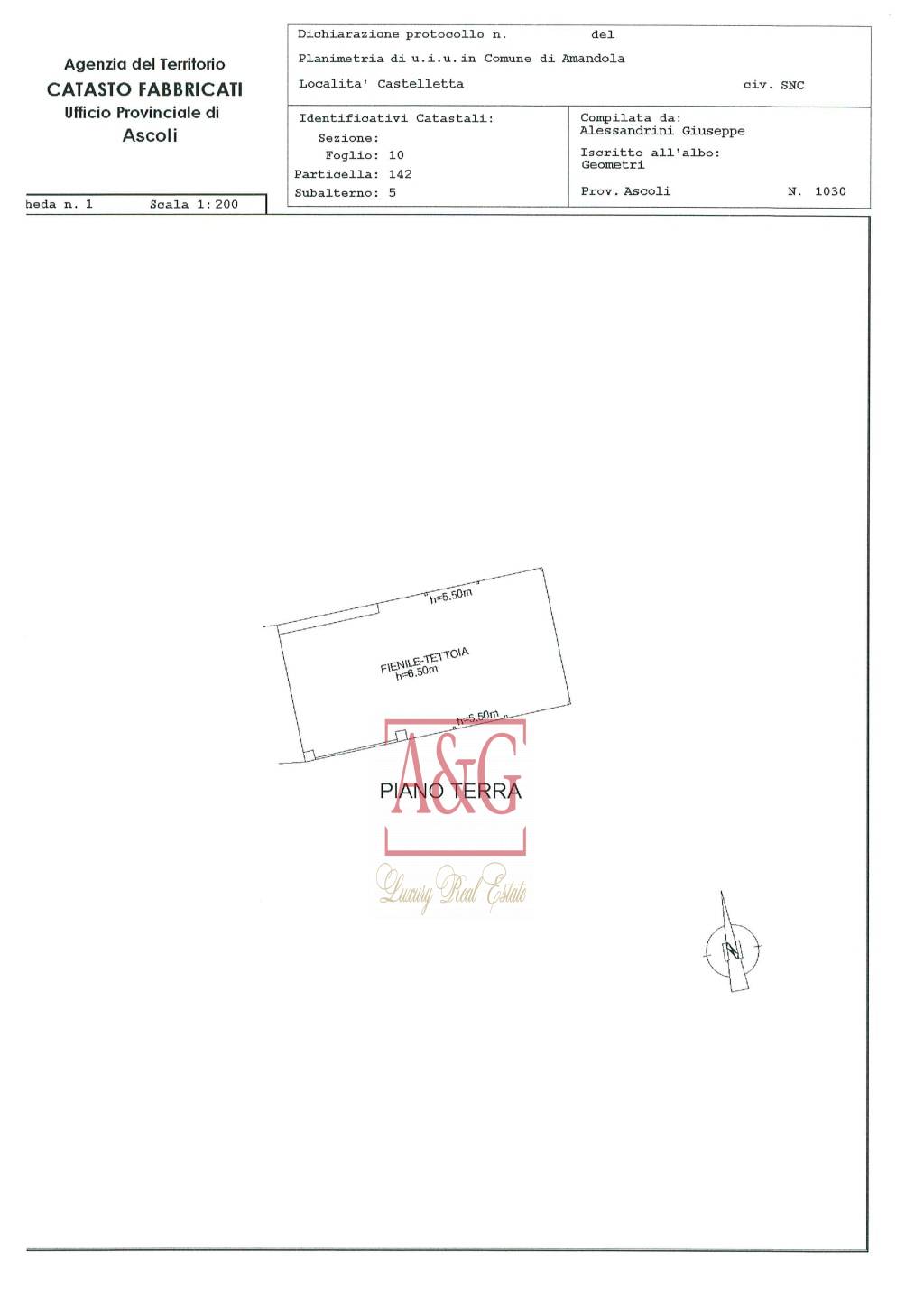 Immagine 35 di Rustico / casale in vendita  a Amandola