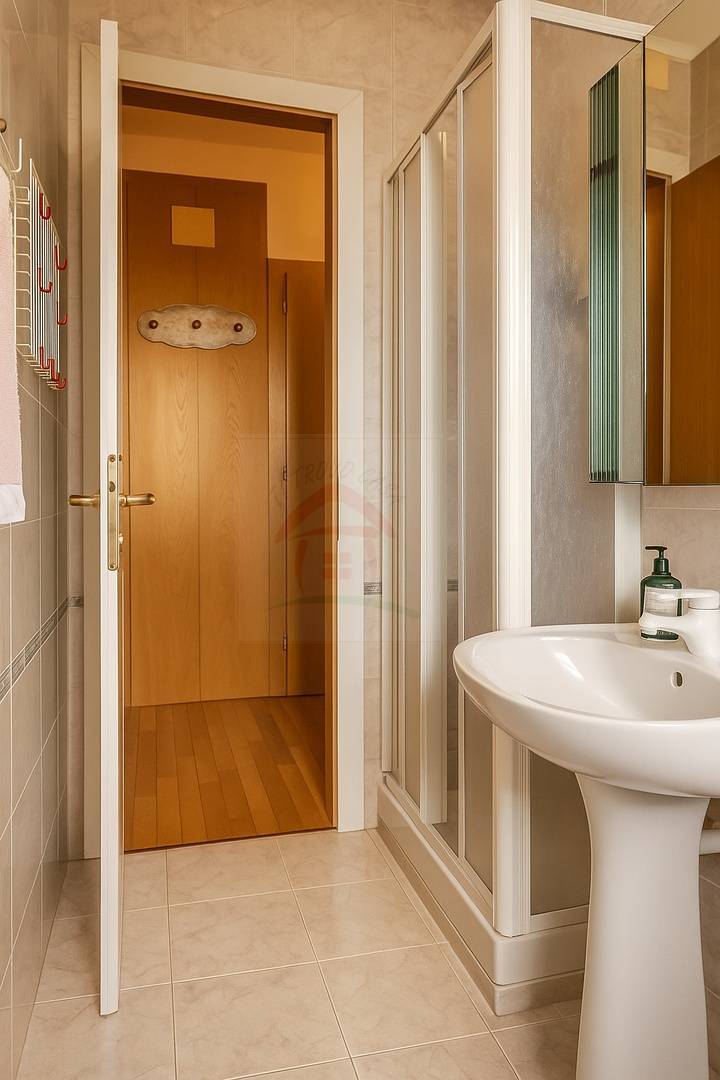 Immagine 7 di Appartamento in vendita  in Localita' Norge 35 a Trento