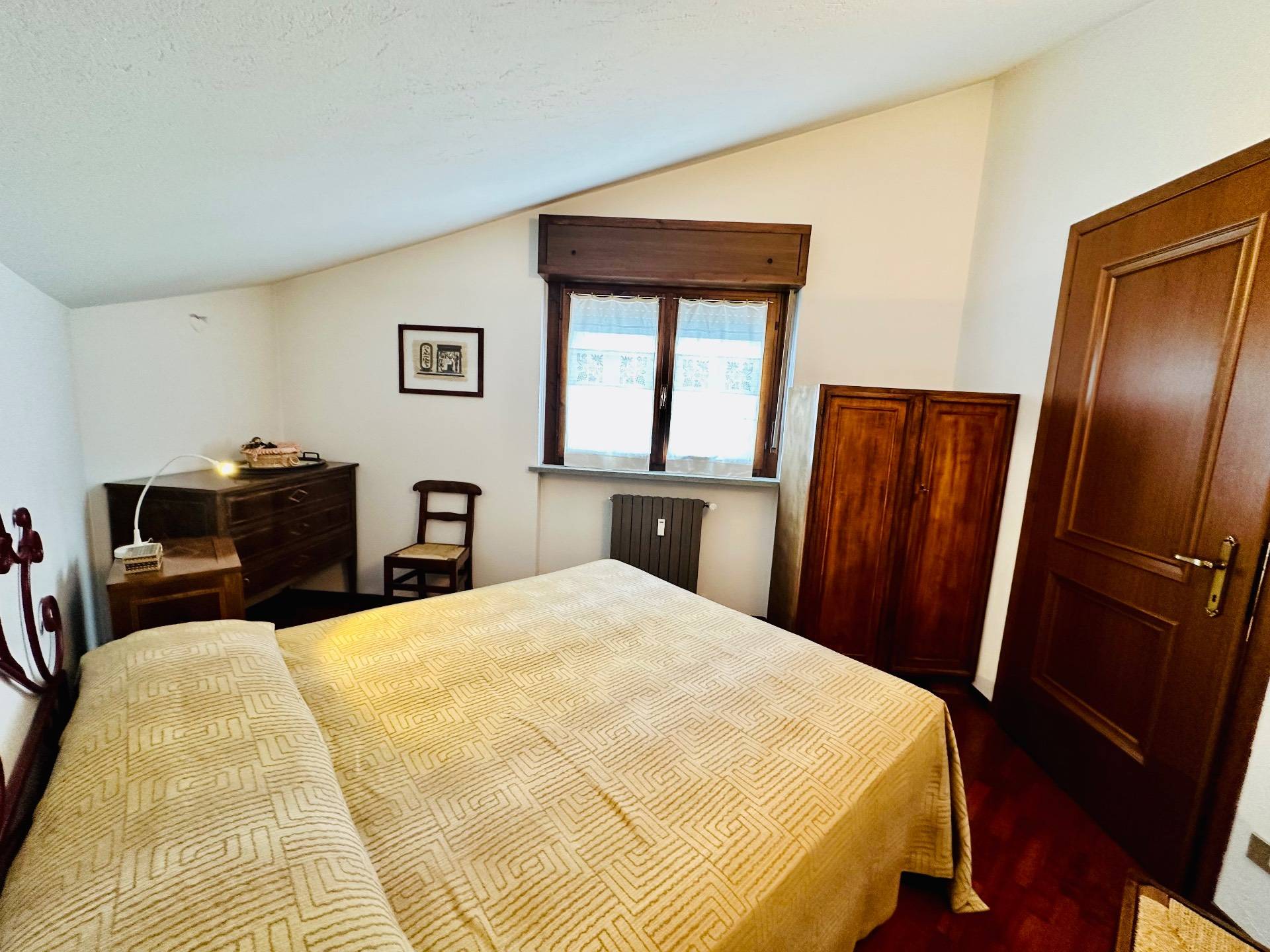 Immagine 12 di Appartamento in vendita  in via Medail 74 a Bardonecchia