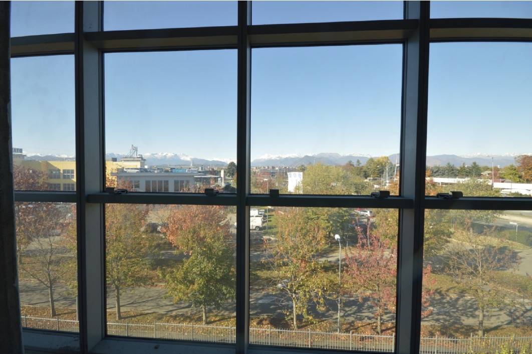 Immagine 9 di Locale commerciale in affitto  in Corso Canonico Giuseppe Allamano 60 a Grugliasco