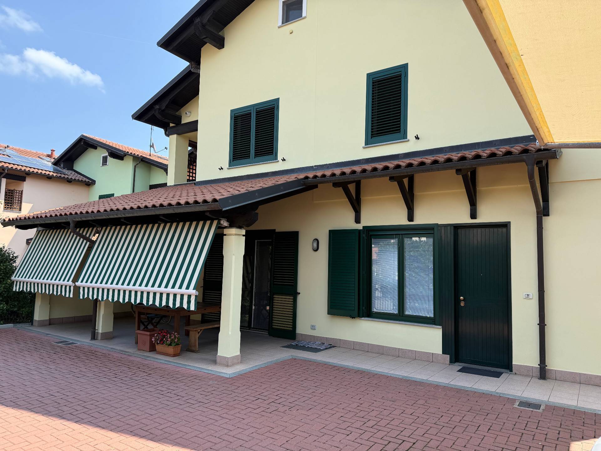 Immagine 3 di Villa in vendita  in Via Domenico Vallero 8 a San Maurizio Canavese