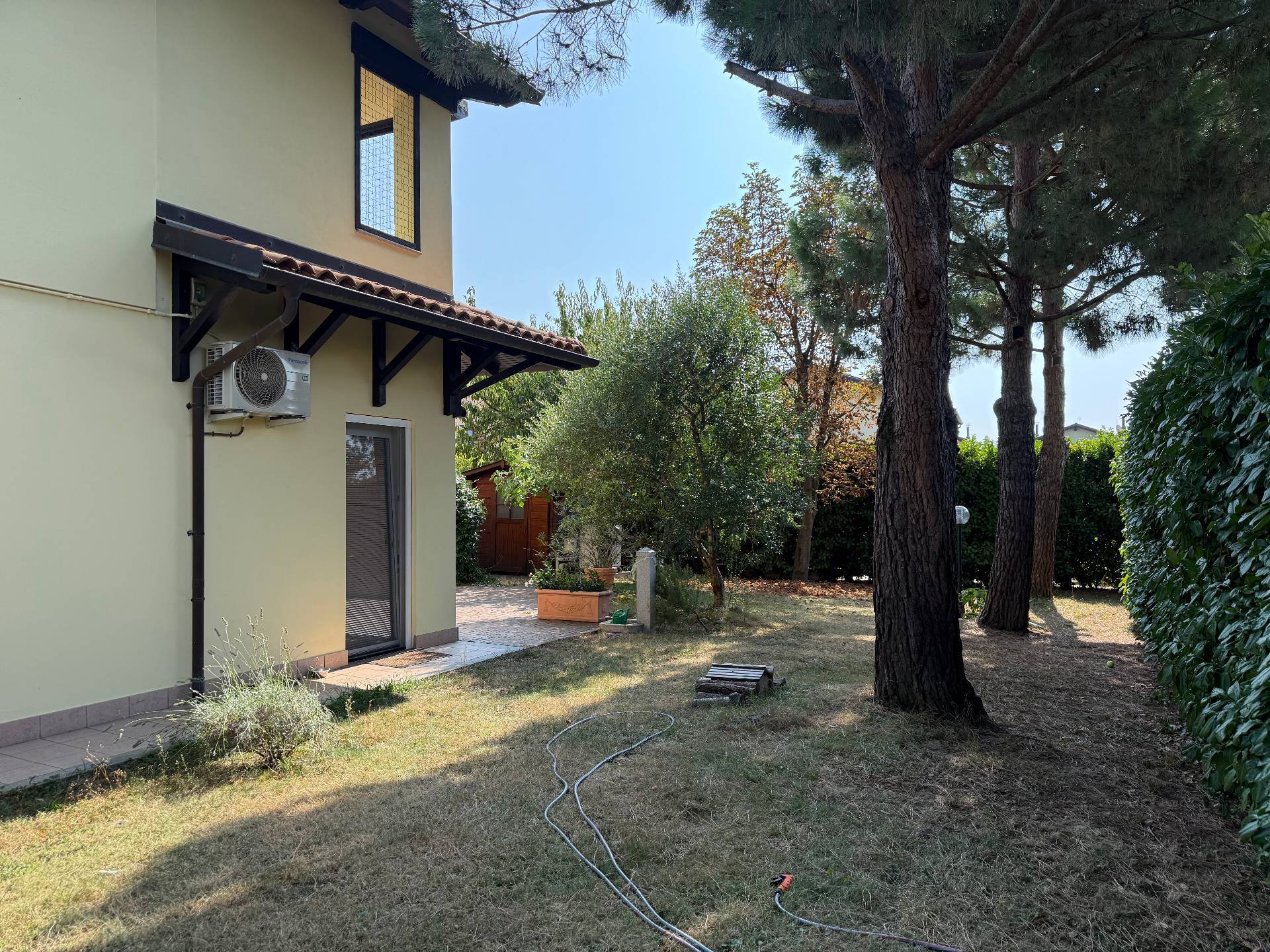Immagine 7 di Villa in vendita  in Via Domenico Vallero 8 a San Maurizio Canavese