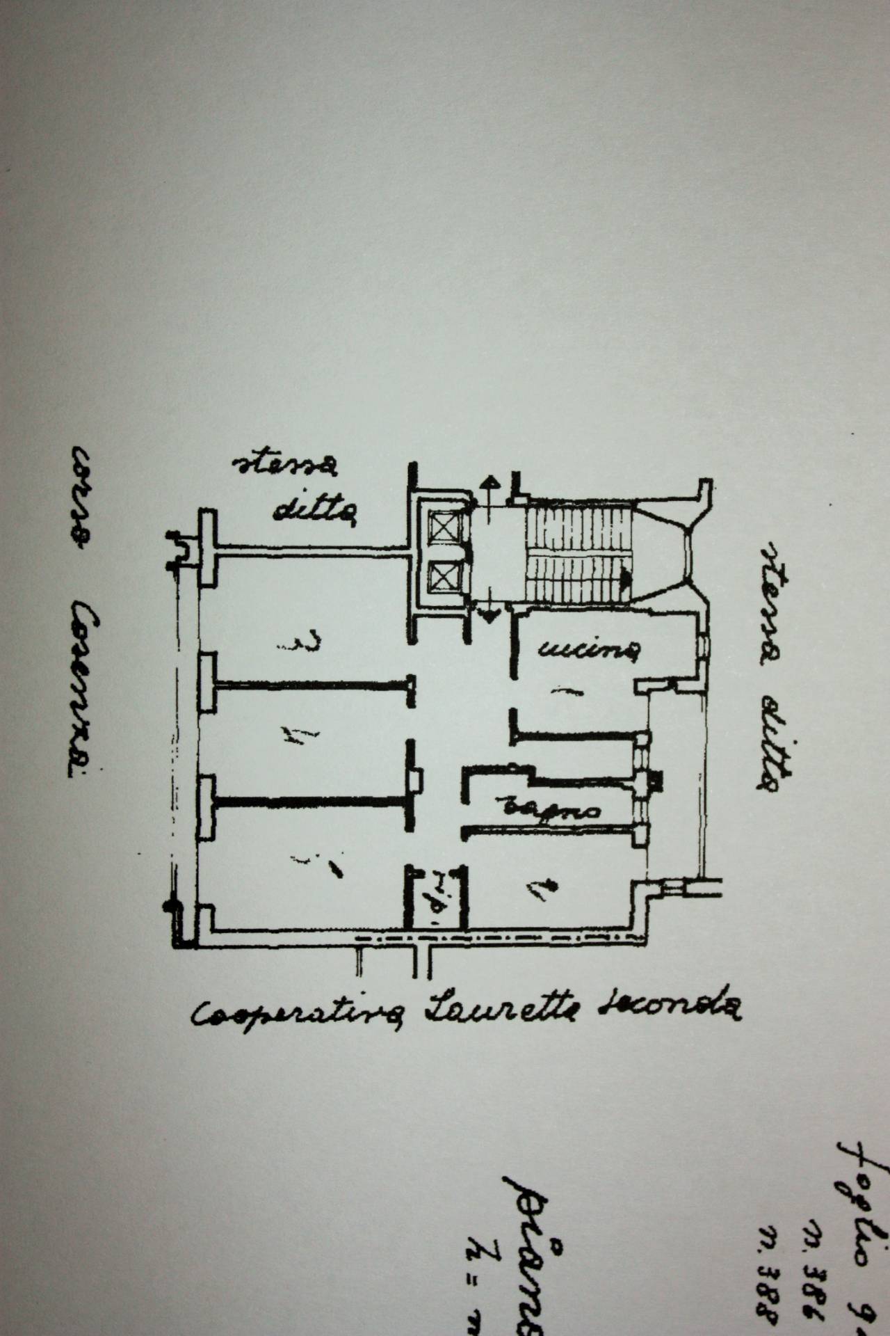 Immagine 42 di Appartamento in vendita  in Via San Remo 2 a Torino