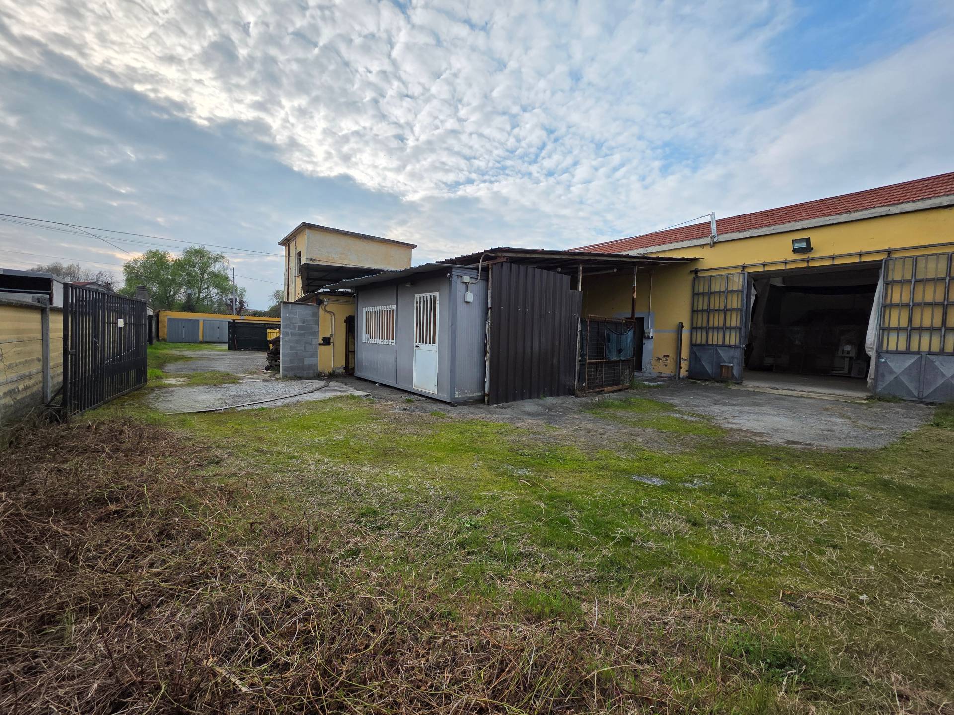 Immagine 24 di Capannone industriale in vendita  in Via Banna 2 a San Francesco Al Campo