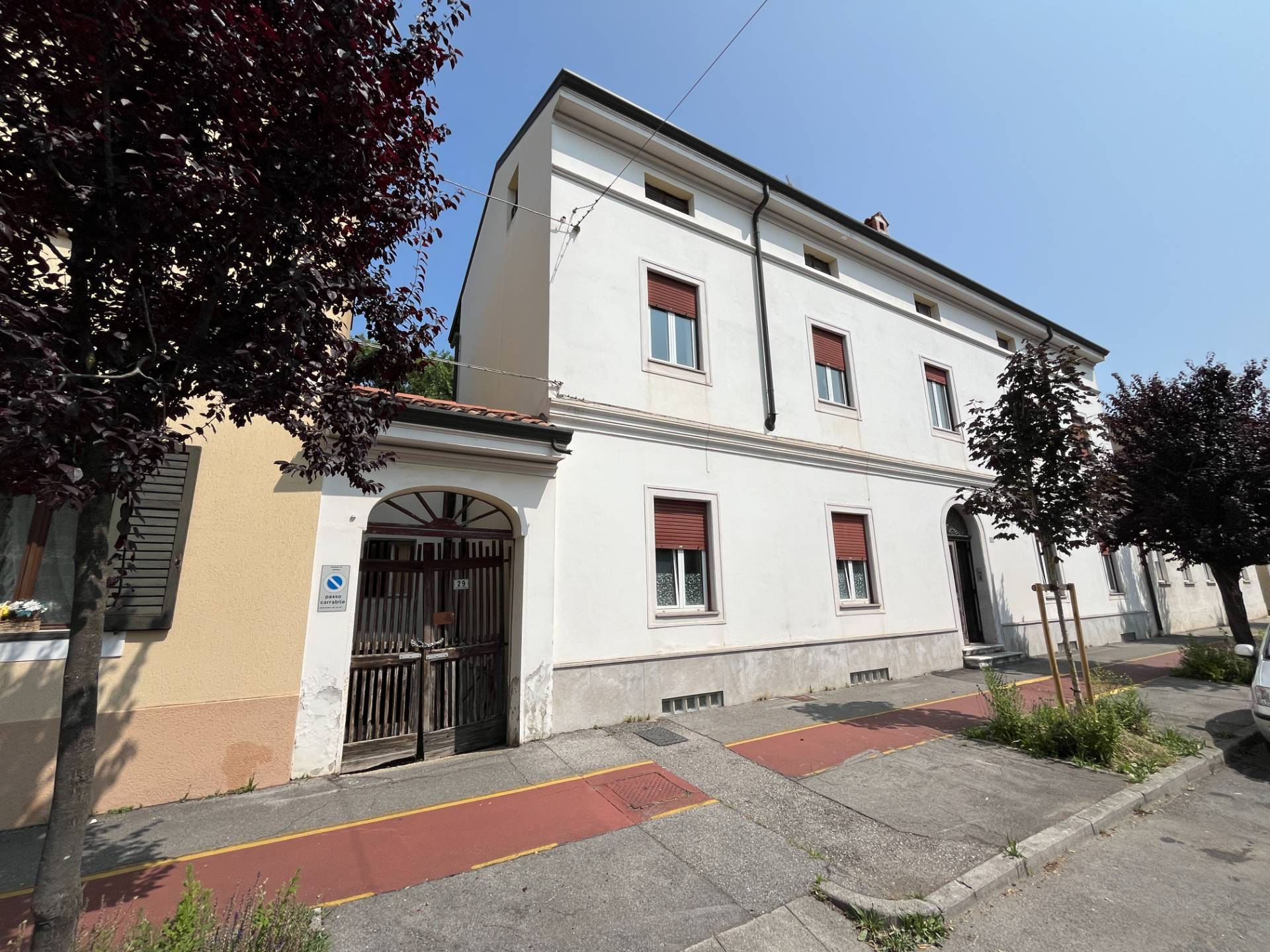Immagine 1 di Casa indipendente in vendita  in VIA SAN GABRIELE 31 a Gorizia