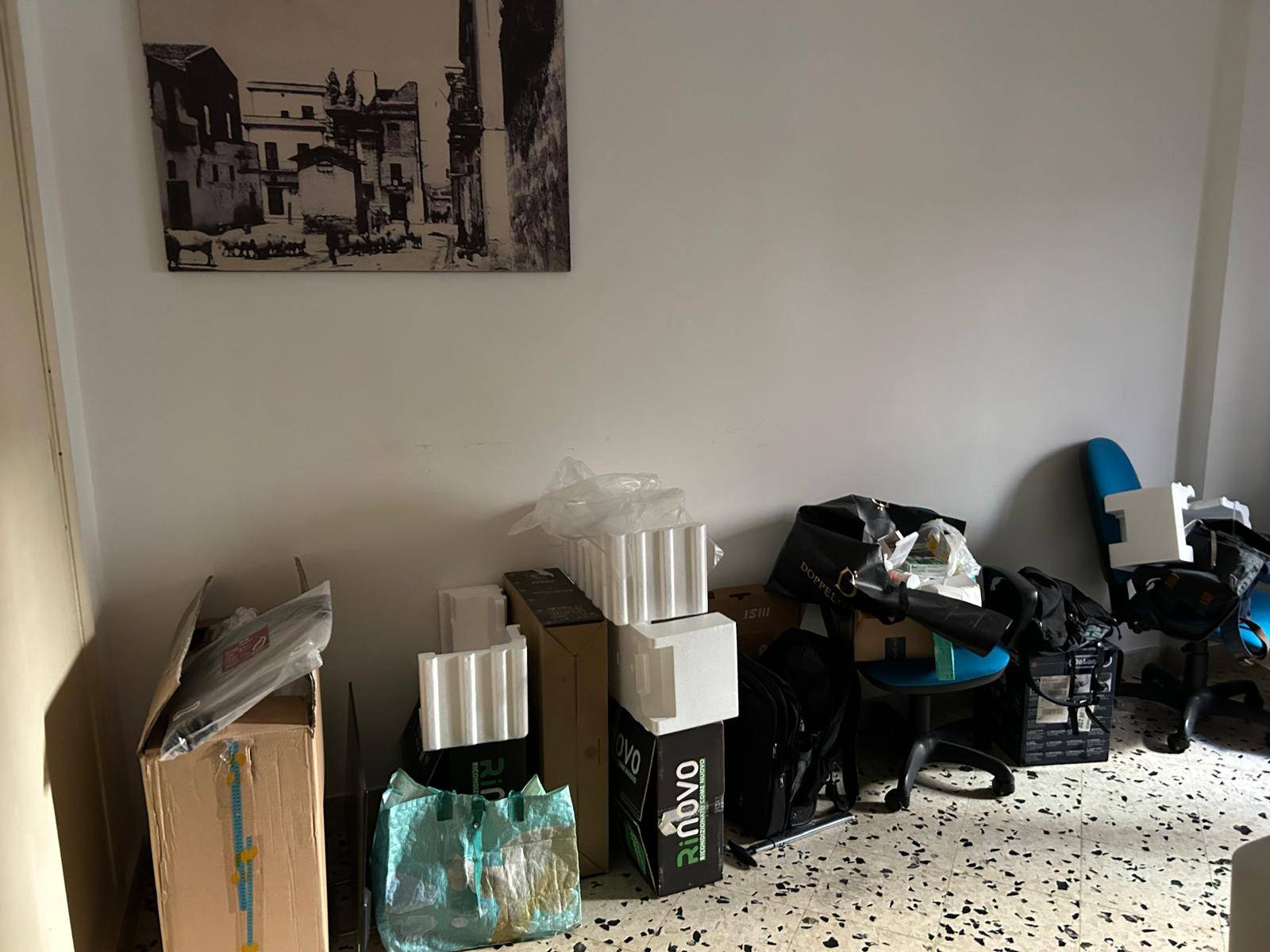 Immagine 15 di Appartamento in vendita  in Via Del Granatiere 33 a Palermo