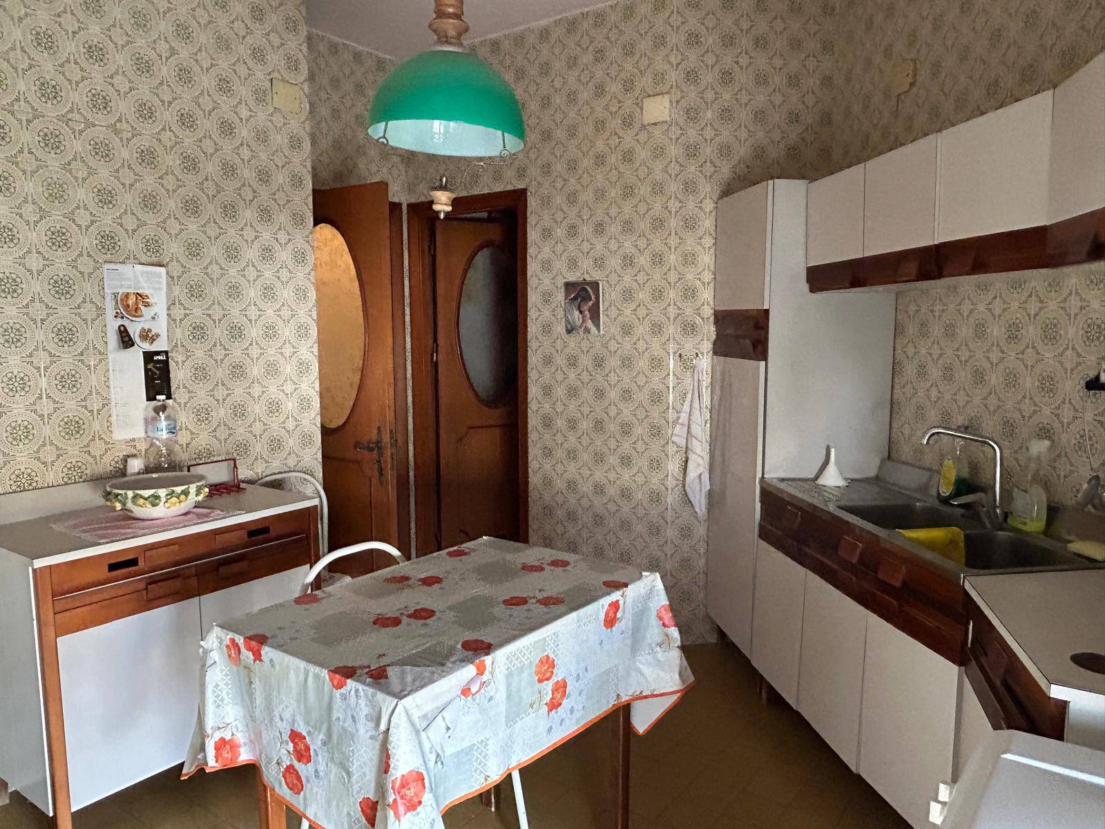 Immagine 31 di Appartamento in vendita  in VIA UMBERTO GIORDANO 7 a Palermo