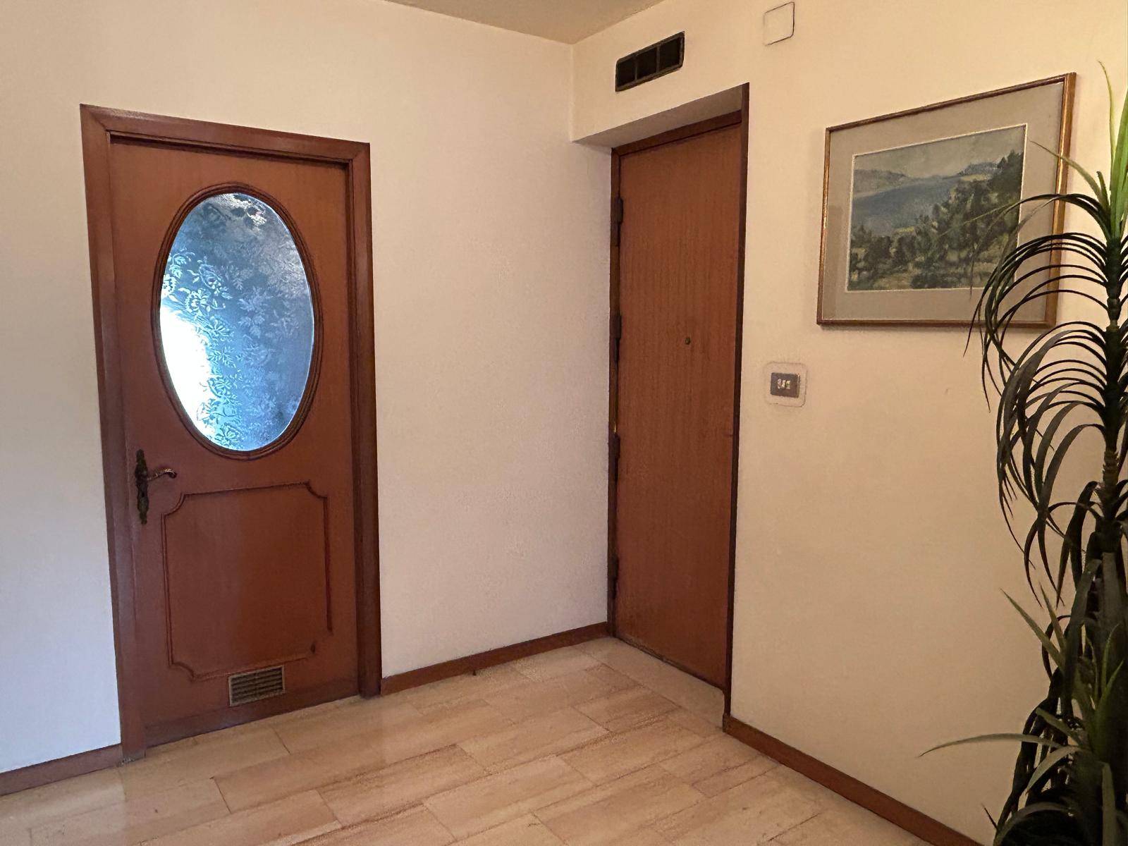 Immagine 46 di Appartamento in vendita  in VIA UMBERTO GIORDANO 7 a Palermo