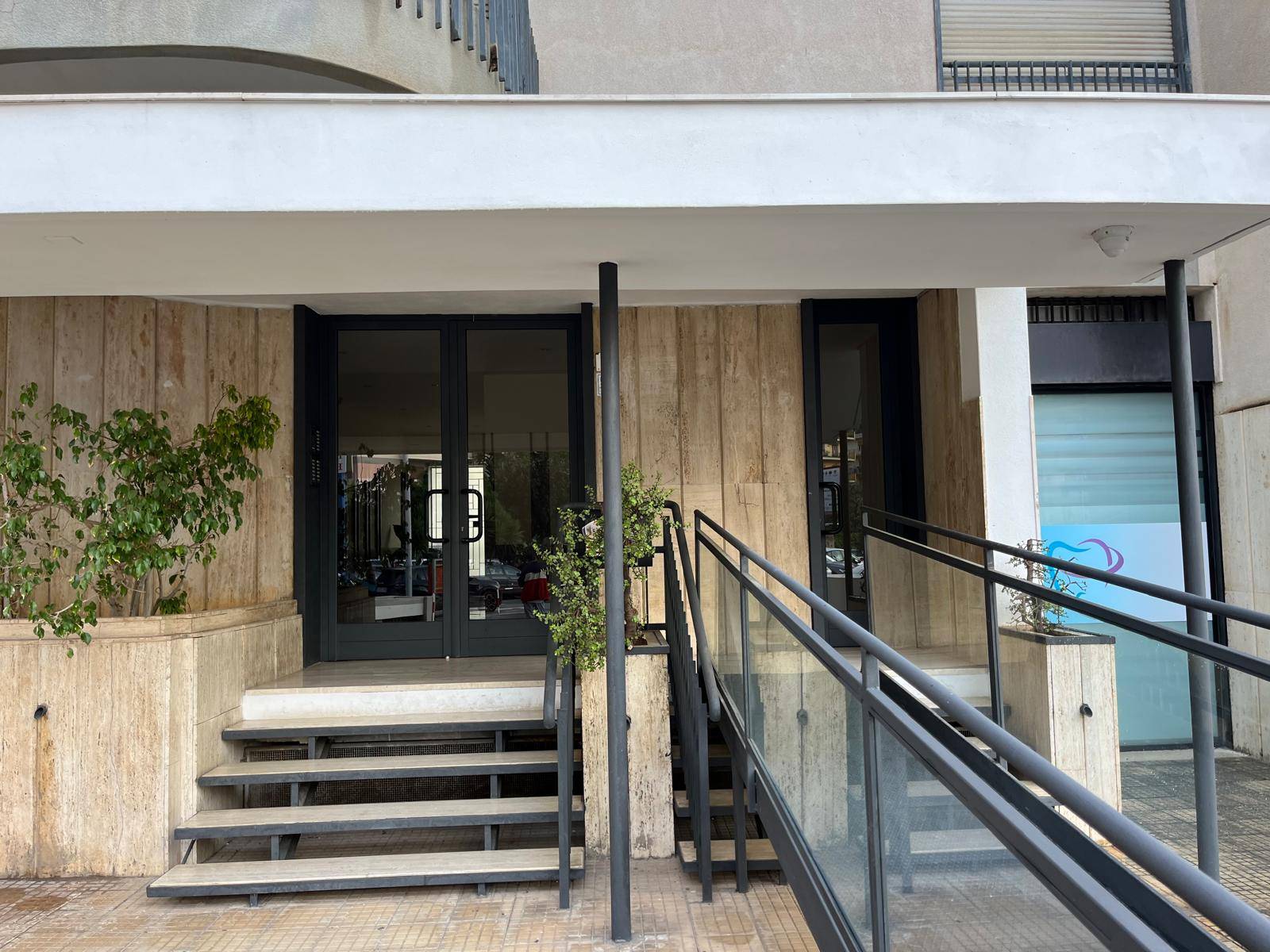 Immagine 53 di Appartamento in vendita  in VIA UMBERTO GIORDANO 7 a Palermo