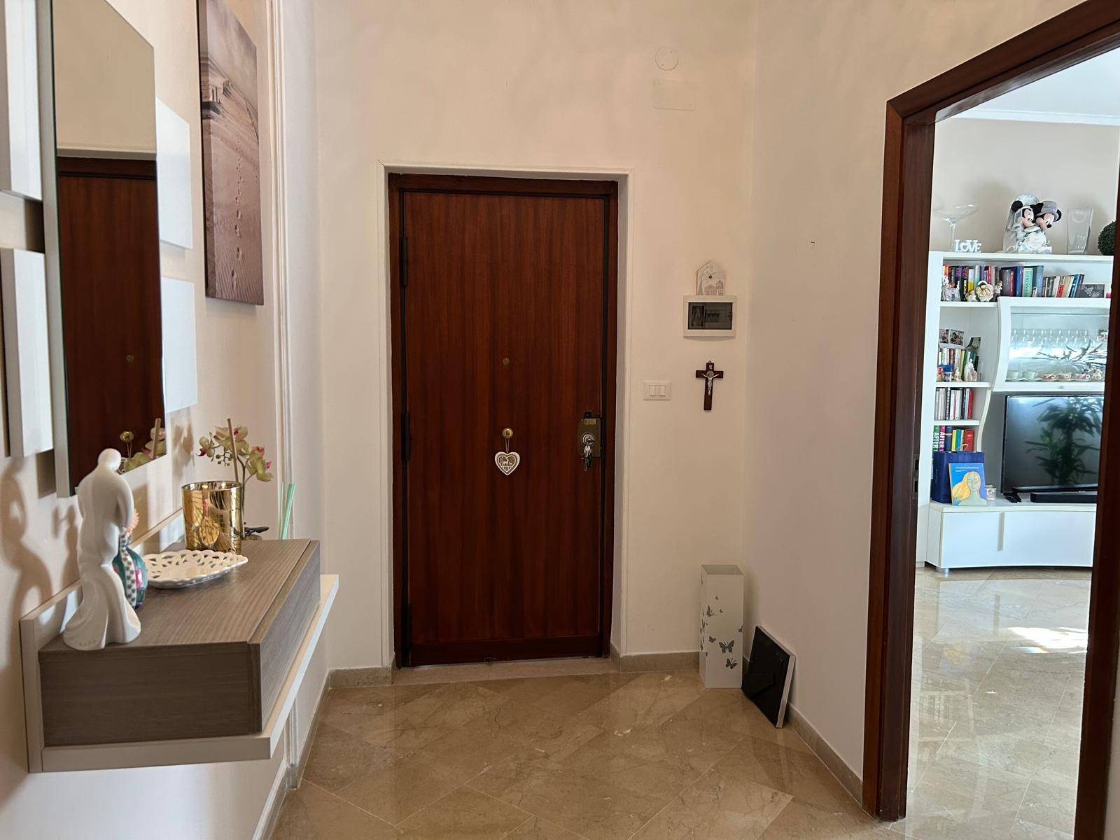Immagine 11 di Appartamento in vendita  in VIA VERONICA GAMBARA 6 a Palermo
