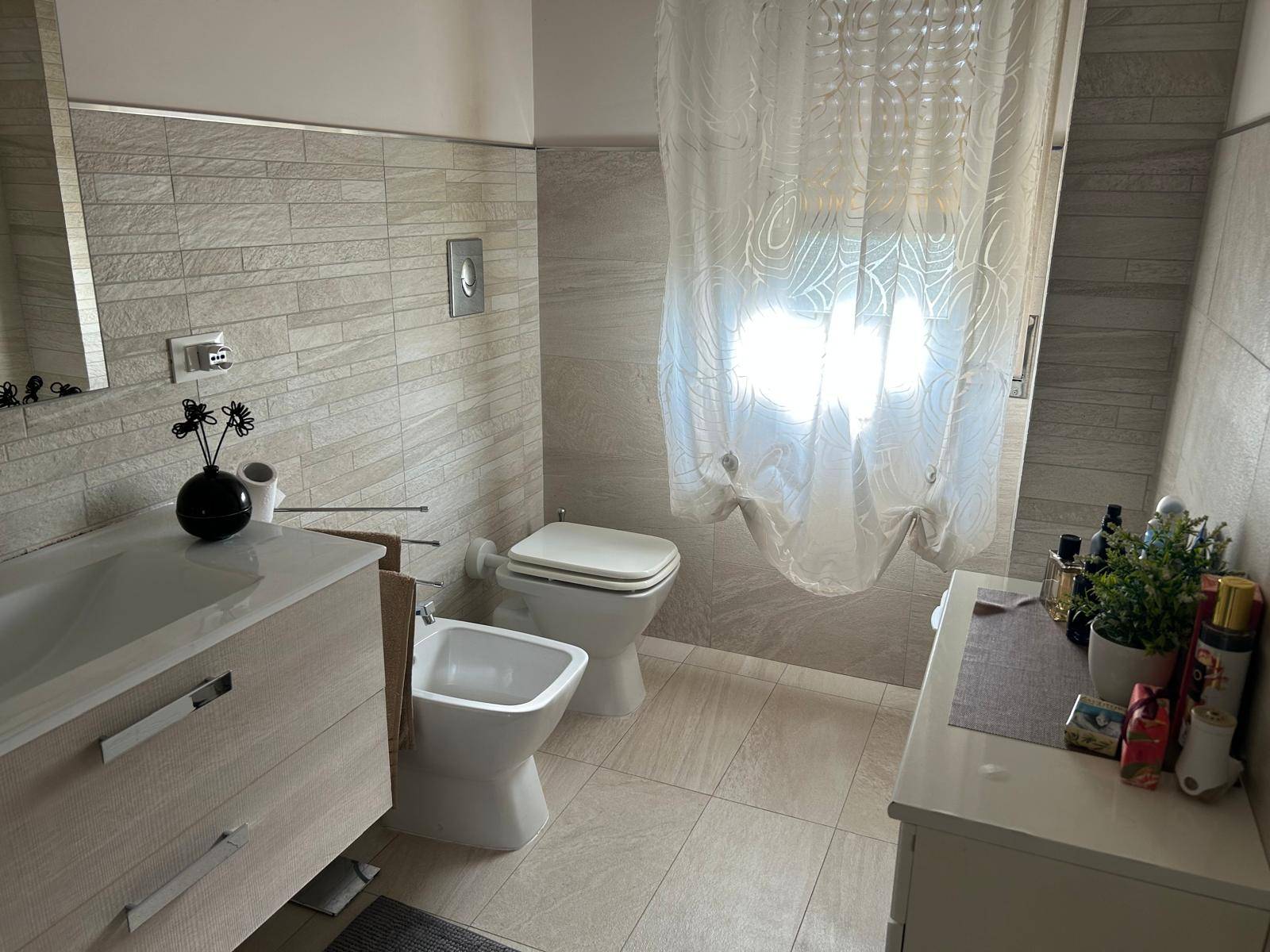 Immagine 41 di Appartamento in vendita  in VIA VERONICA GAMBARA 6 a Palermo