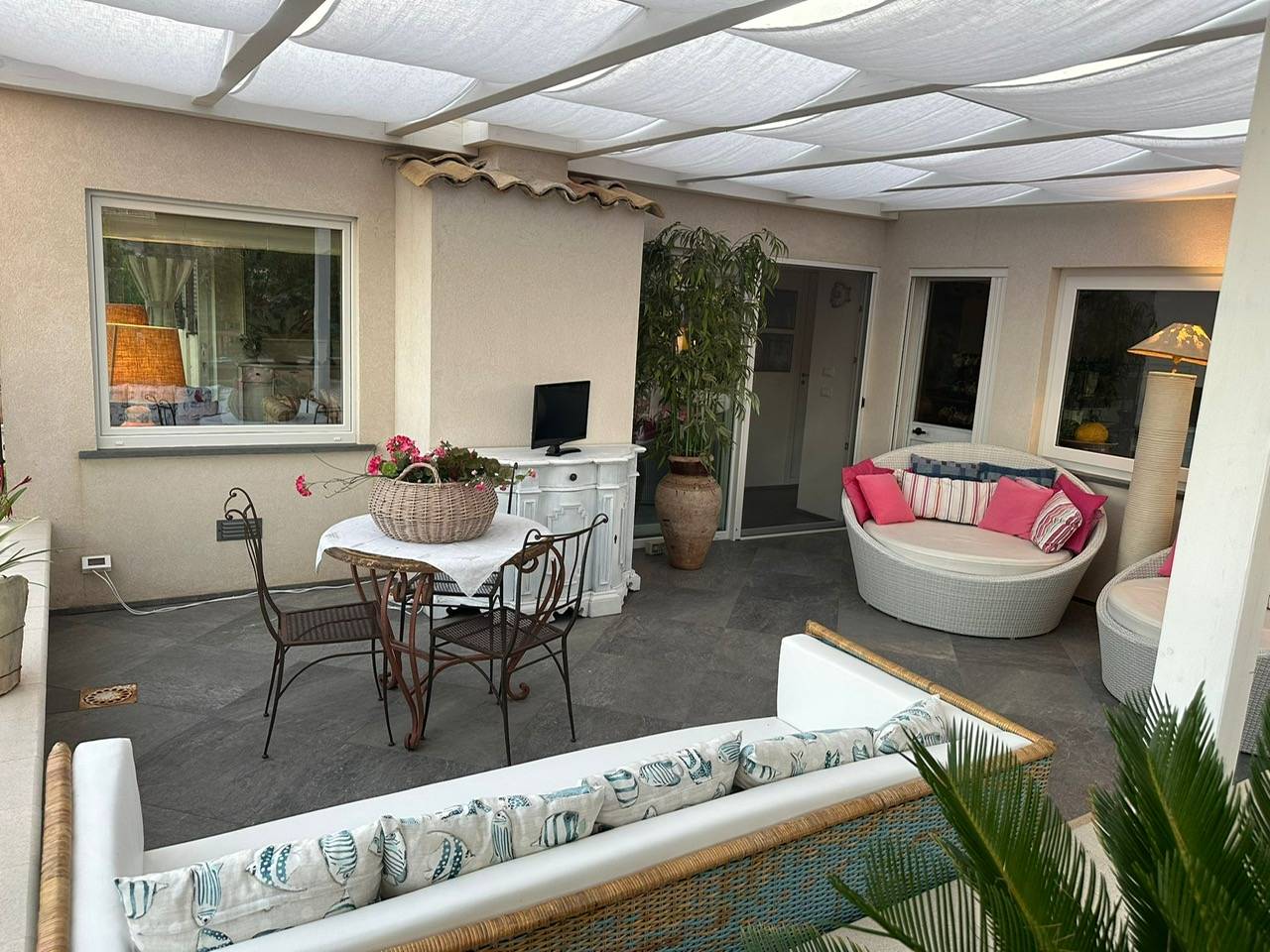 Immagine 12 di Villa in vendita  in CONTRADA OLIASTRELLO snc a Ustica