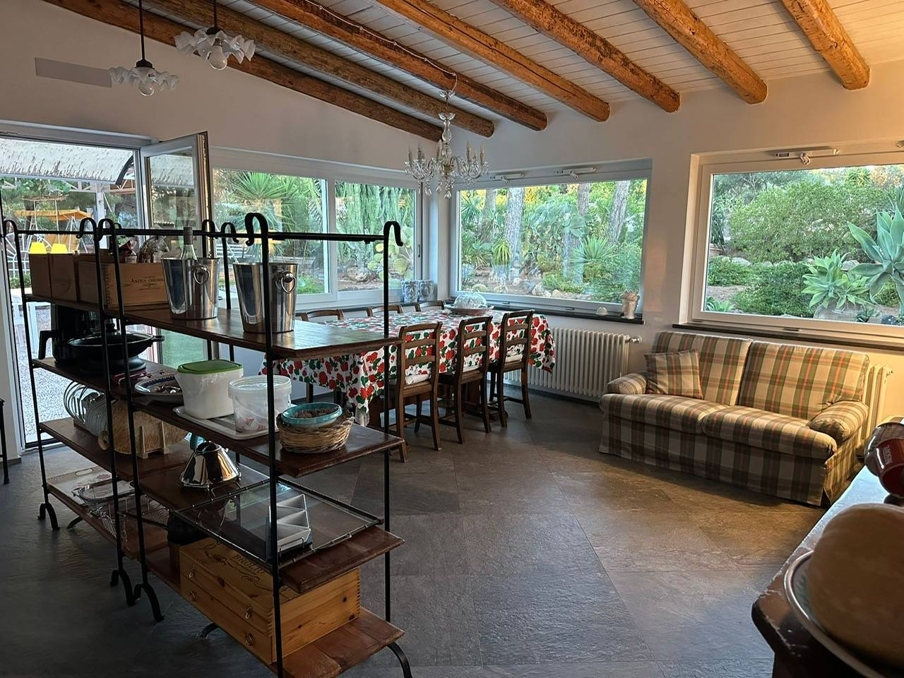 Immagine 19 di Villa in vendita  in CONTRADA OLIASTRELLO snc a Ustica