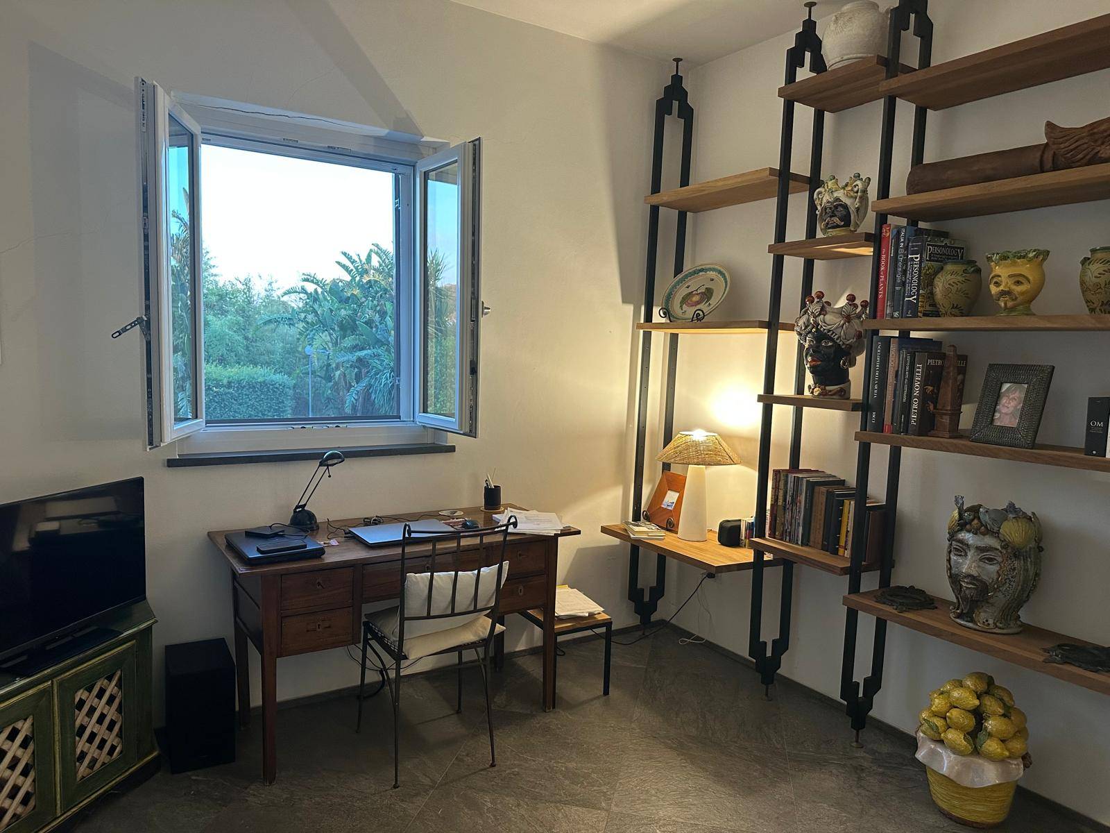 Immagine 33 di Villa in vendita  in CONTRADA OLIASTRELLO snc a Ustica