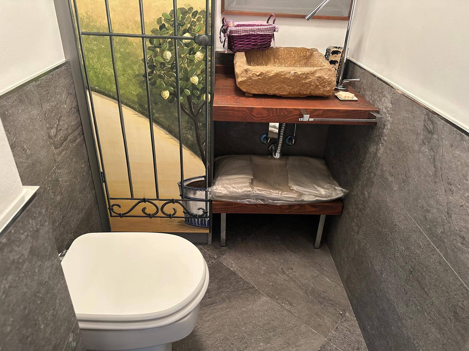 Immagine 43 di Villa in vendita  in CONTRADA OLIASTRELLO snc a Ustica