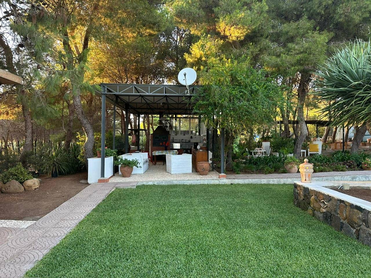 Immagine 48 di Villa in vendita  in CONTRADA OLIASTRELLO snc a Ustica