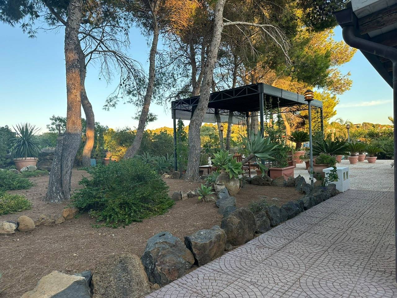 Immagine 53 di Villa in vendita  in CONTRADA OLIASTRELLO snc a Ustica