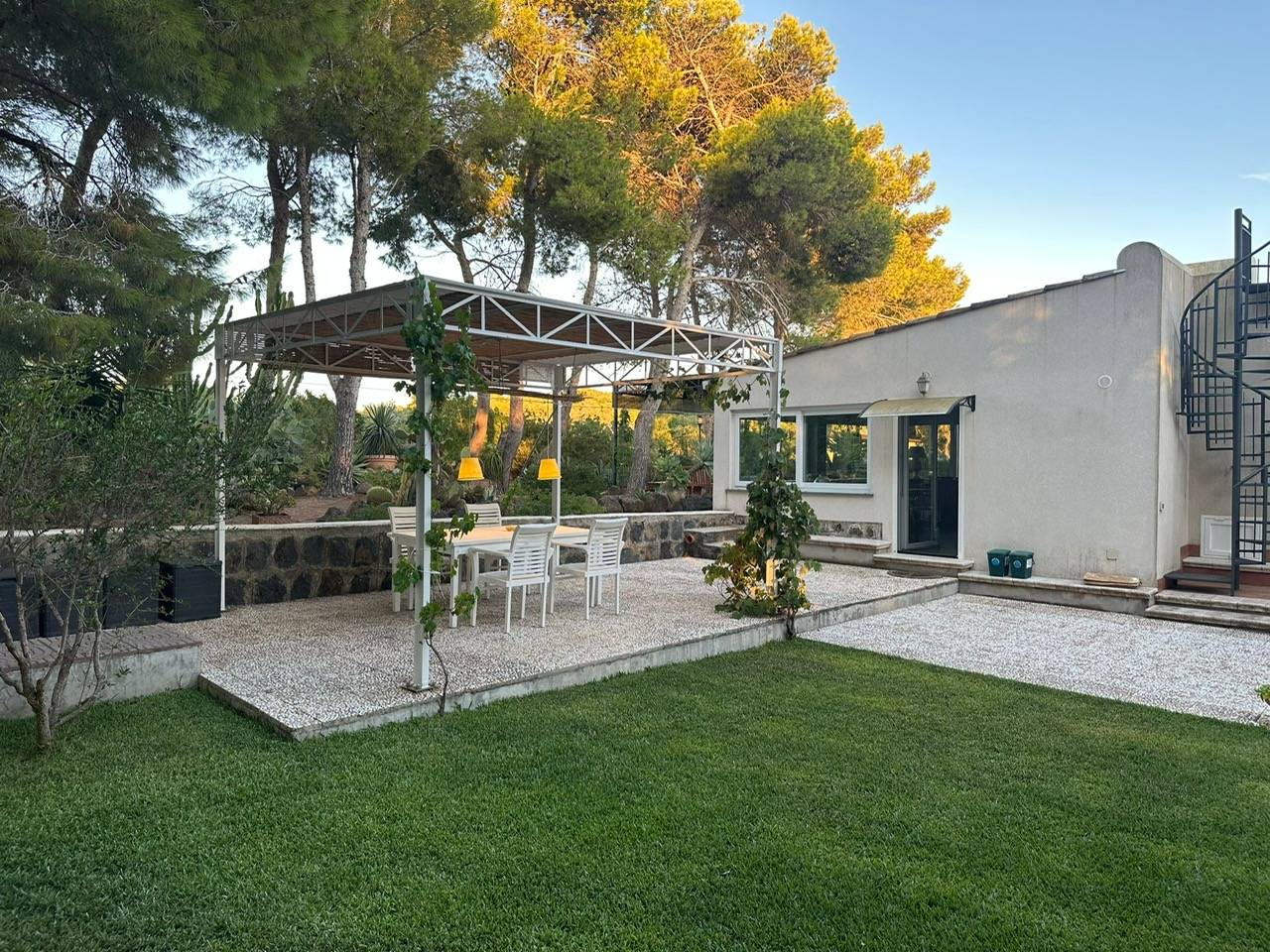 Immagine 60 di Villa in vendita  in CONTRADA OLIASTRELLO snc a Ustica