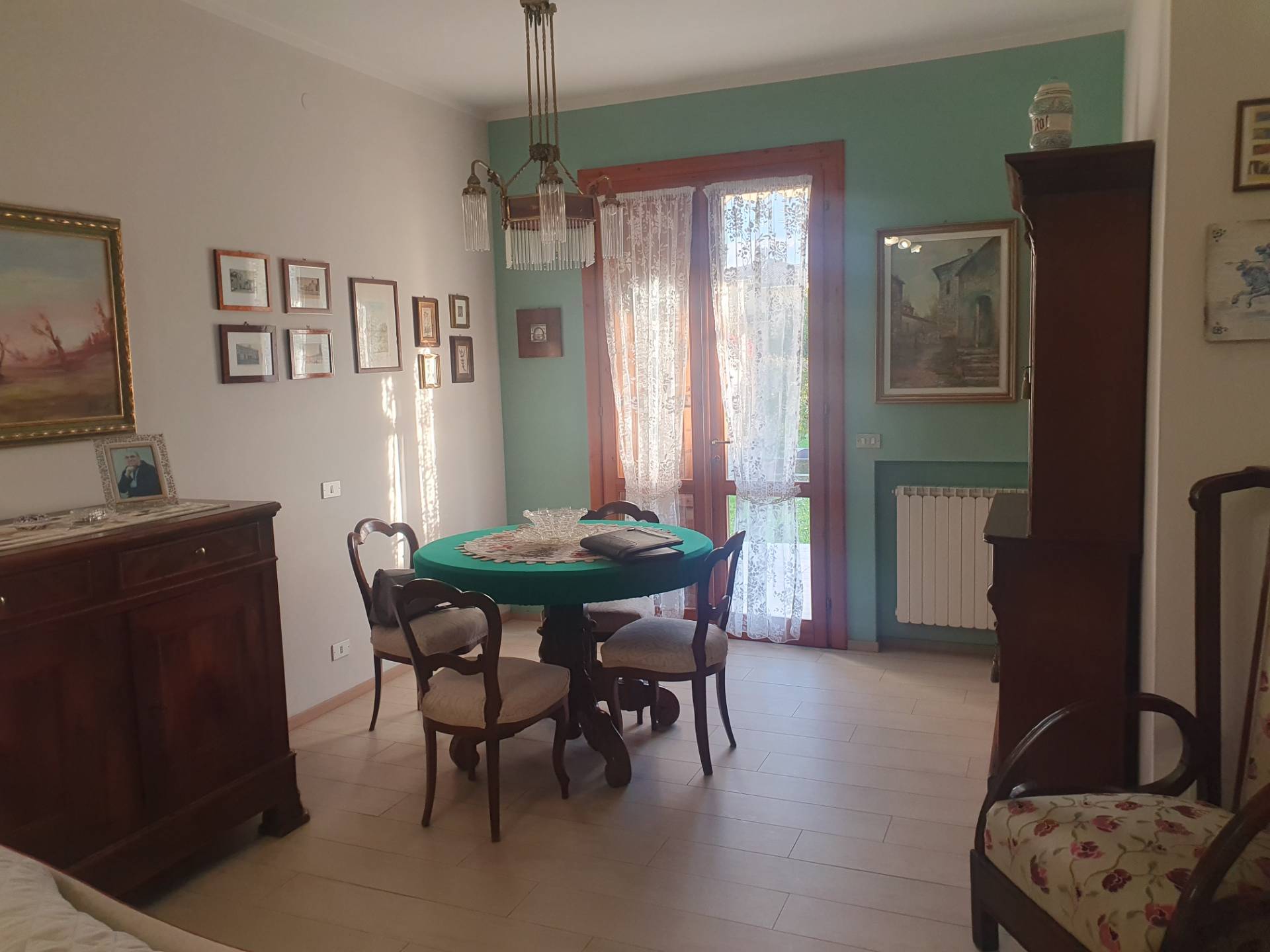 Immagine 4 di Villa in vendita  a Sassuolo