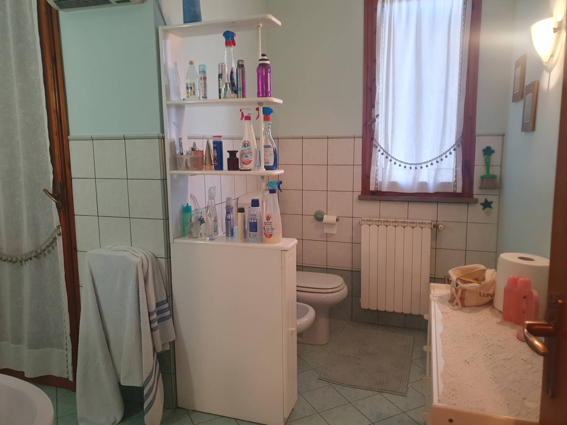 Immagine 11 di Villa in vendita  a Sassuolo