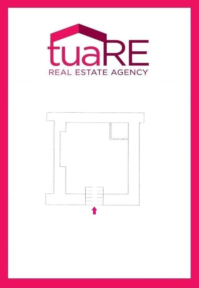 Immagine 23 di Negozio in vendita  in Piazza Ungheria a Roma