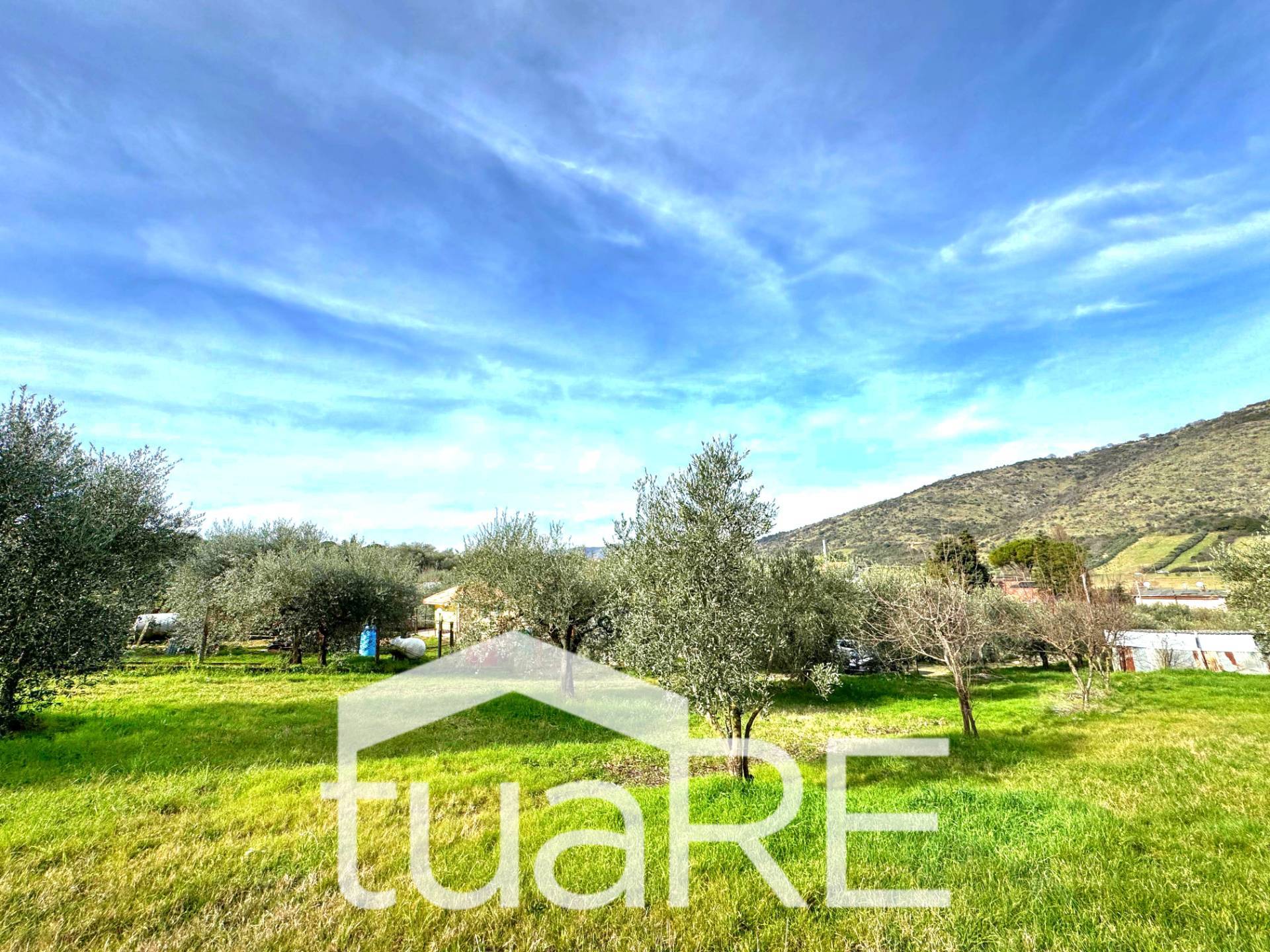 Immagine 17 di Villa in vendita  in via di valle caprara a Castel Madama