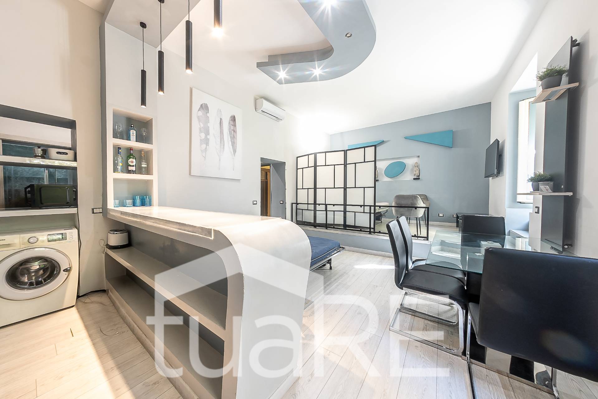 Immagine 4 di Appartamento in vendita  in Via Cunfida a Roma