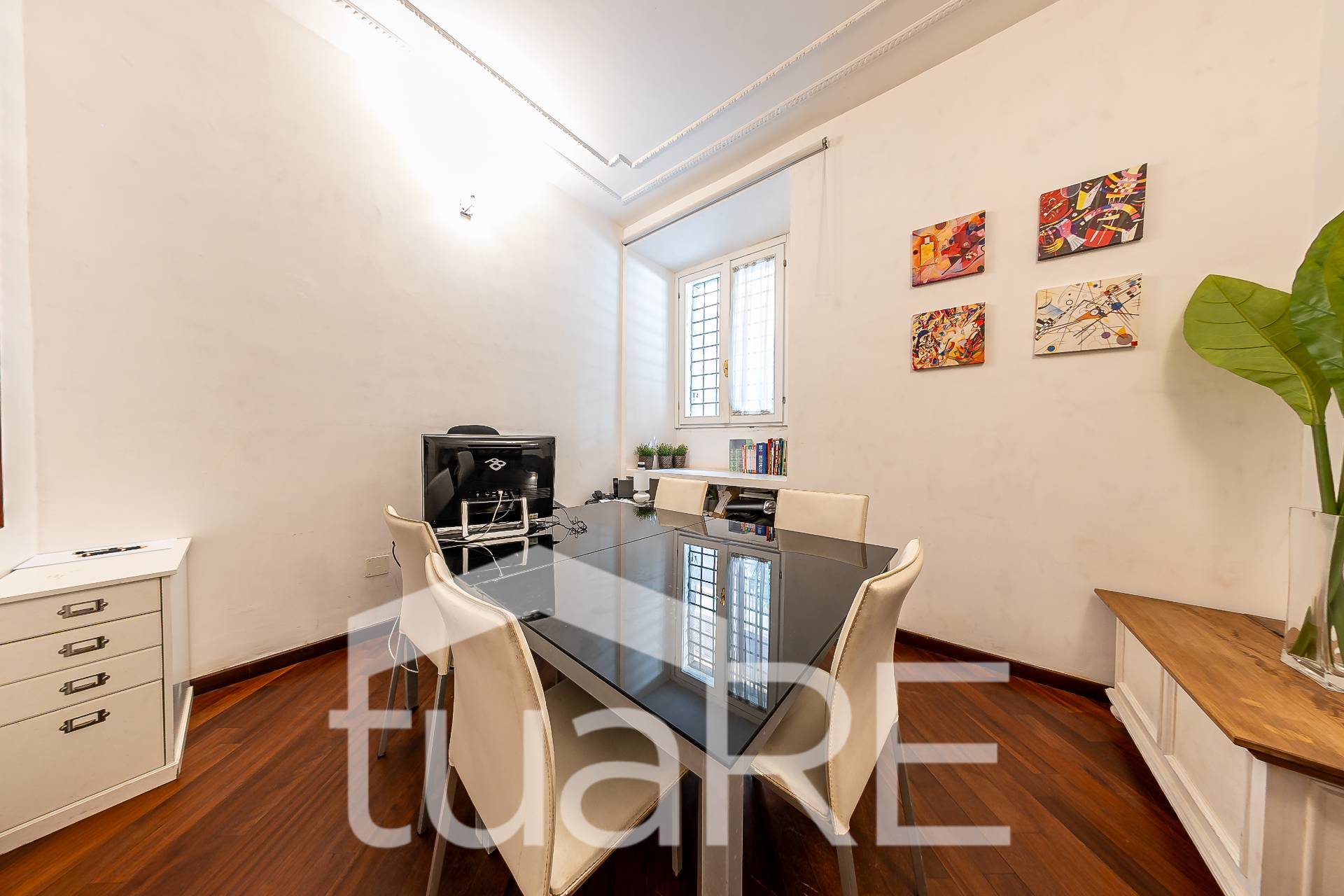 Immagine 4 di Appartamento in vendita  in Viale Bruno Buozzi a Roma