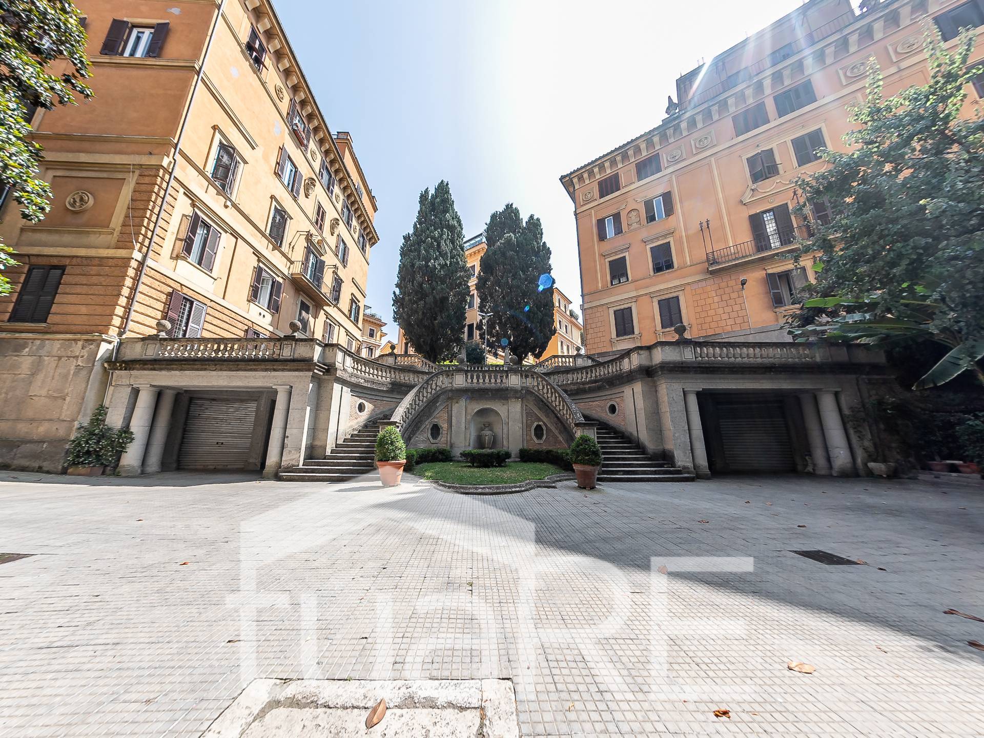 Immagine 7 di Appartamento in vendita  in Viale Bruno Buozzi a Roma