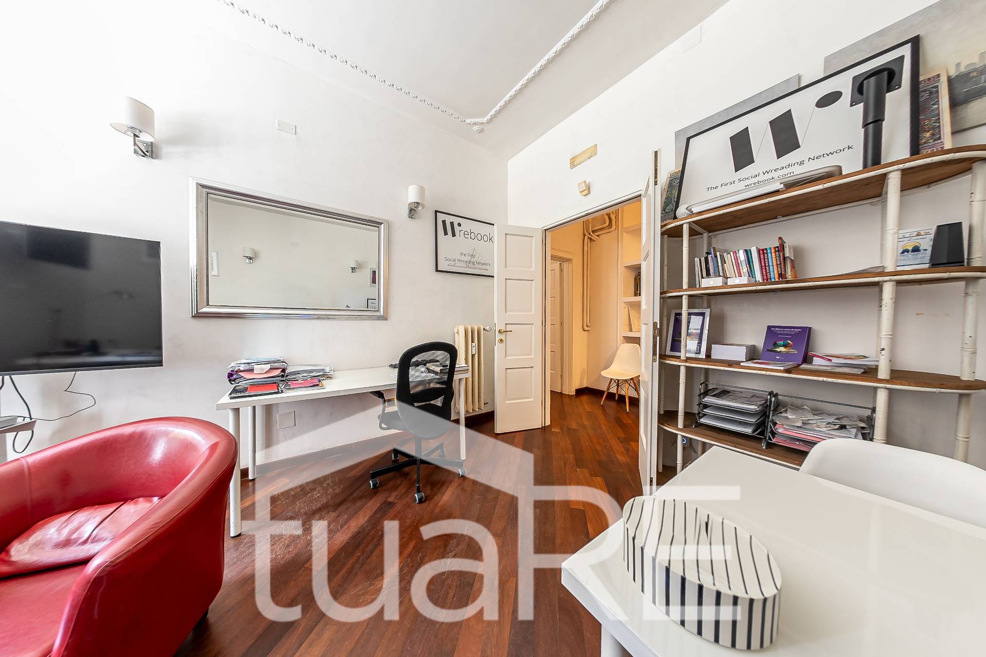 Immagine 14 di Appartamento in vendita  in Viale Bruno Buozzi a Roma