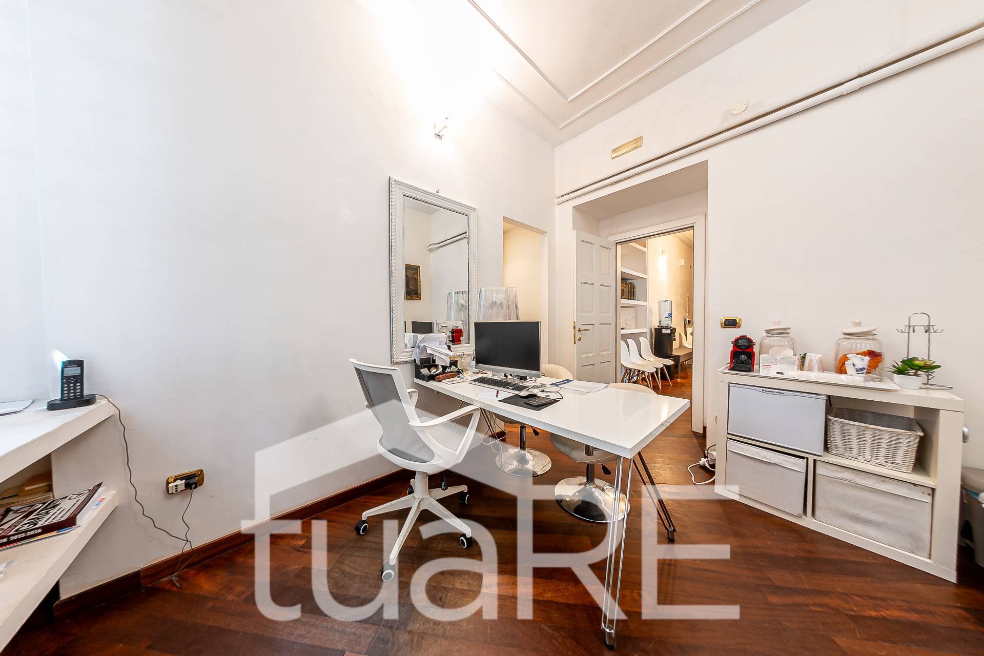 Immagine 16 di Appartamento in vendita  in Viale Bruno Buozzi a Roma