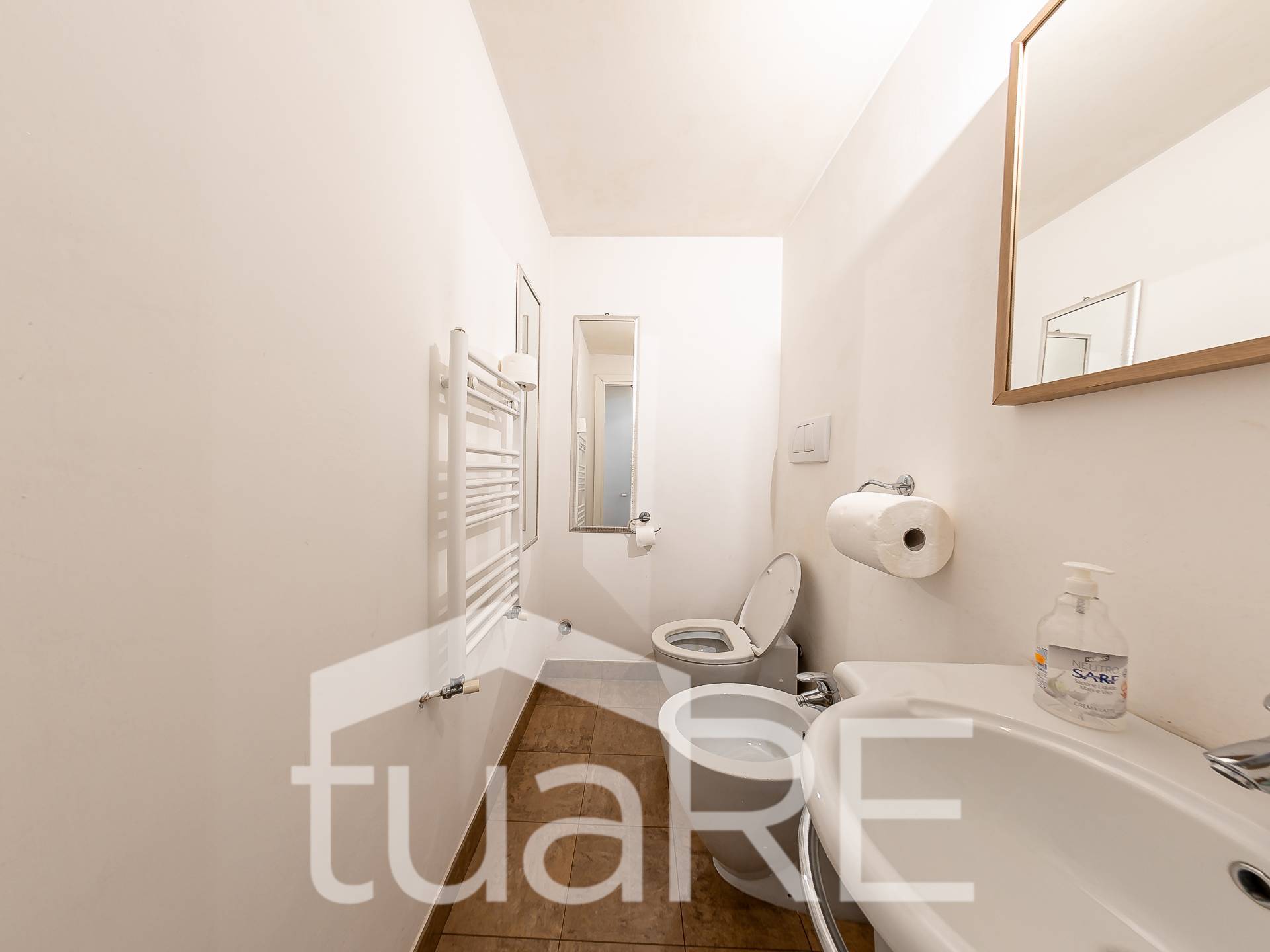 Immagine 17 di Appartamento in vendita  in Viale Bruno Buozzi a Roma