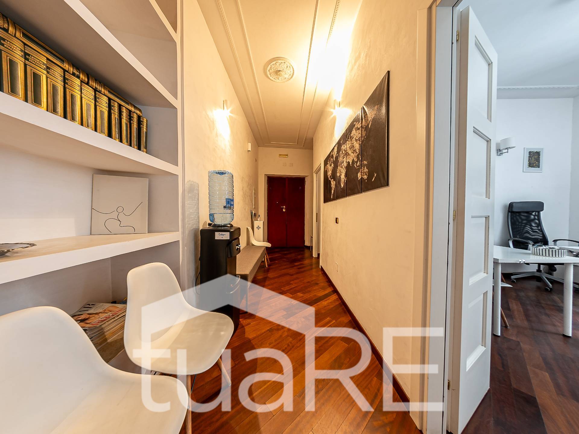 Immagine 18 di Appartamento in vendita  in Viale Bruno Buozzi a Roma