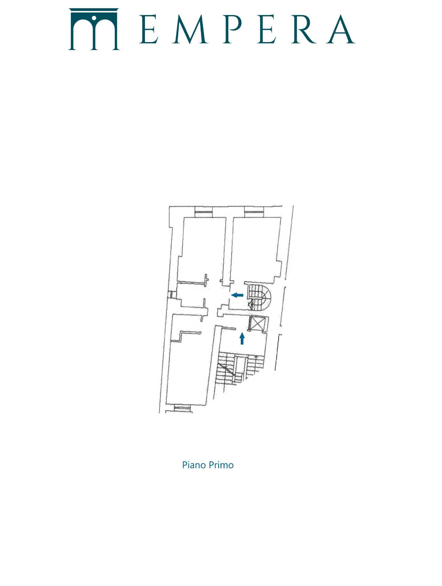 Immagine 43 di Palazzo in vendita  in Piazza In Piscinula a Roma