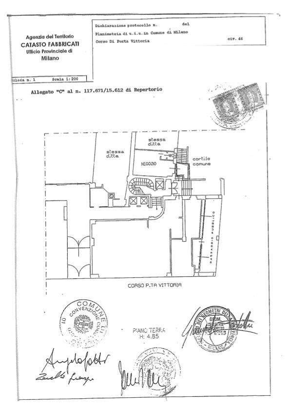 Immagine 16 di Negozio in vendita  in Corso Di Porta Vittoria 46 a Milano