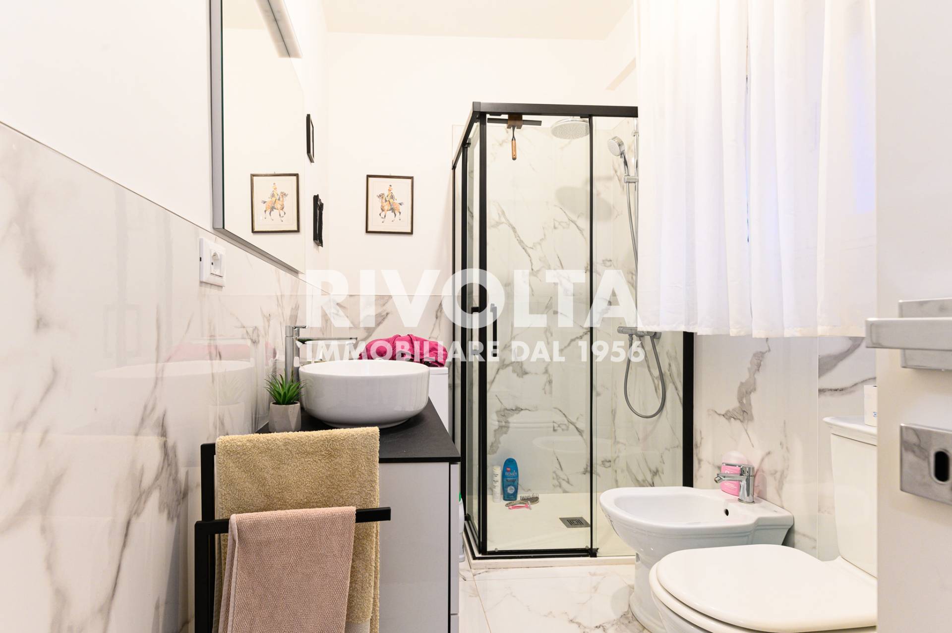 Immagine 11 di Appartamento in vendita  in Via Dell' Impruneta a Roma