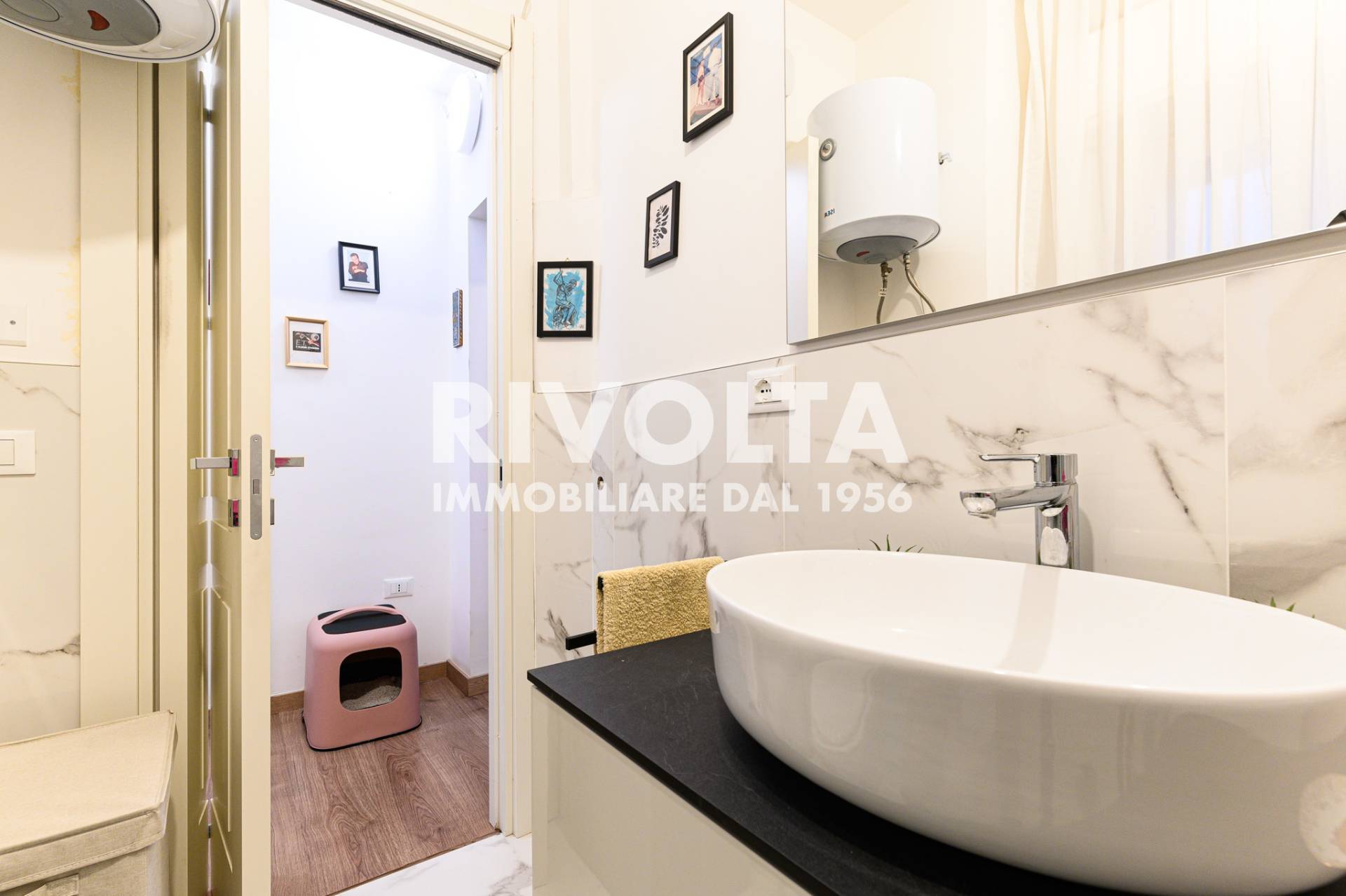 Immagine 14 di Appartamento in vendita  in Via Dell' Impruneta a Roma