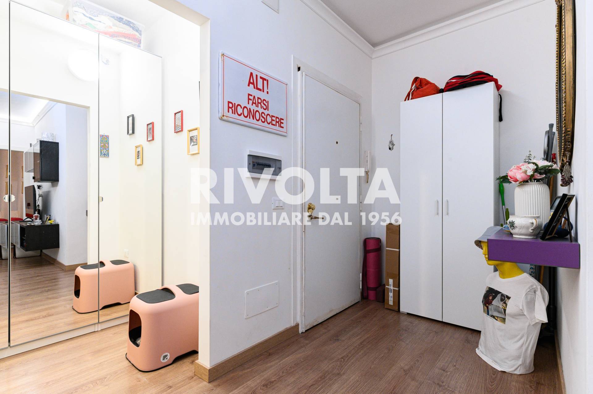 Immagine 15 di Appartamento in vendita  in Via Dell' Impruneta a Roma