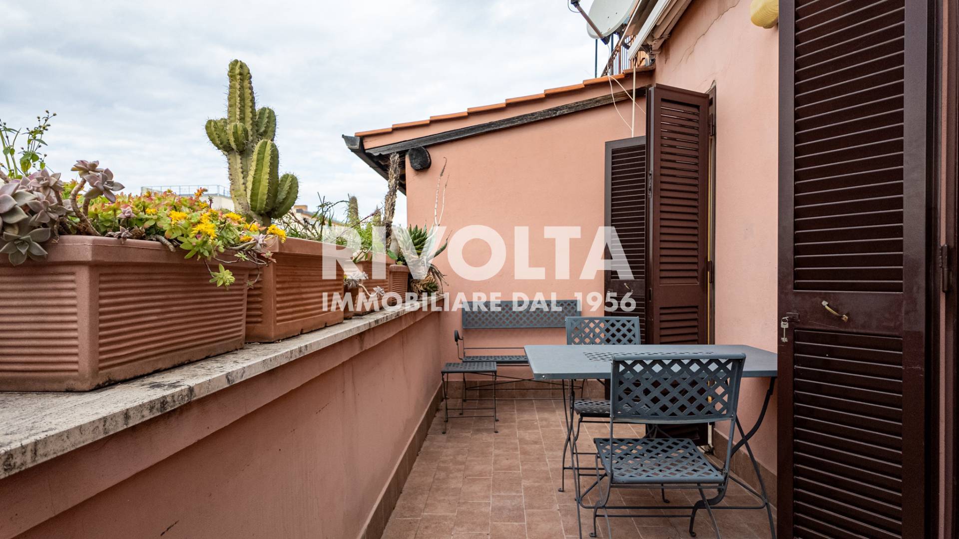 Immagine 7 di Appartamento in affitto  in Via Delle Quattro Fontane a Roma