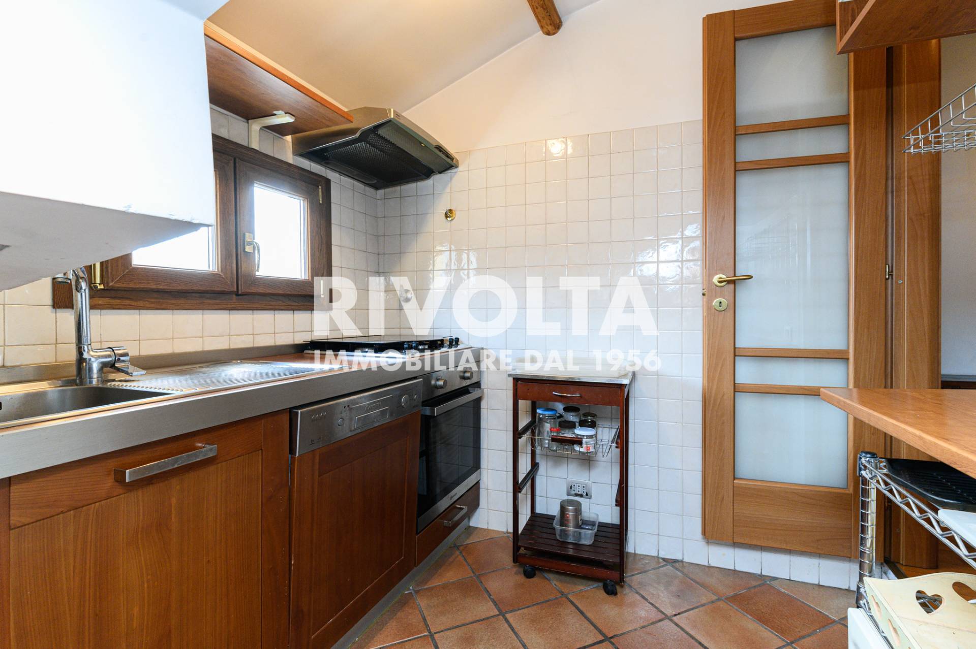 Immagine 17 di Appartamento in affitto  in Via Delle Quattro Fontane a Roma