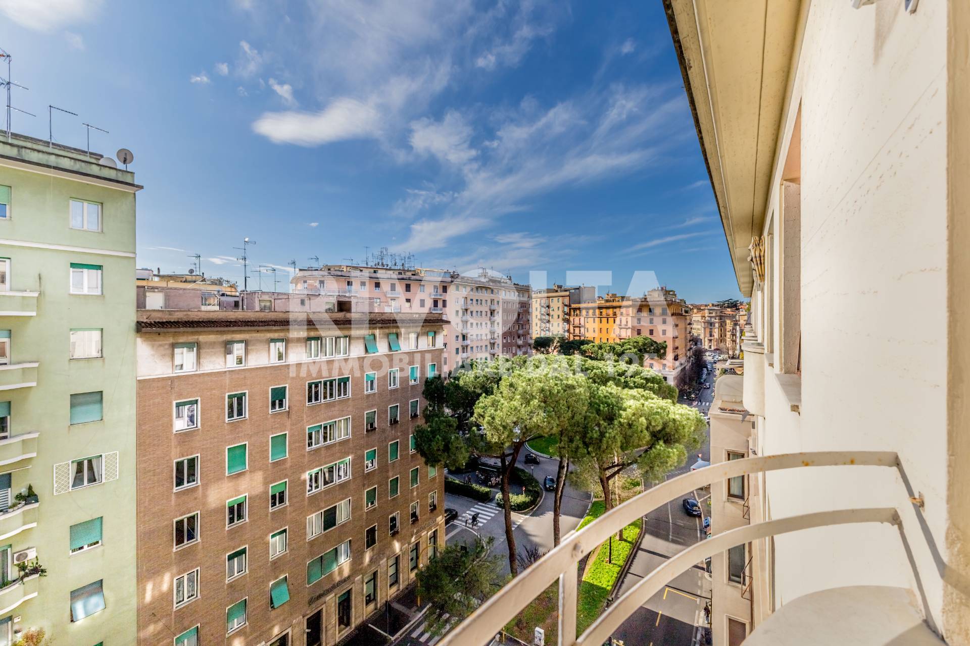 Immagine 28 di Appartamento in vendita  in Corso Trieste a Roma